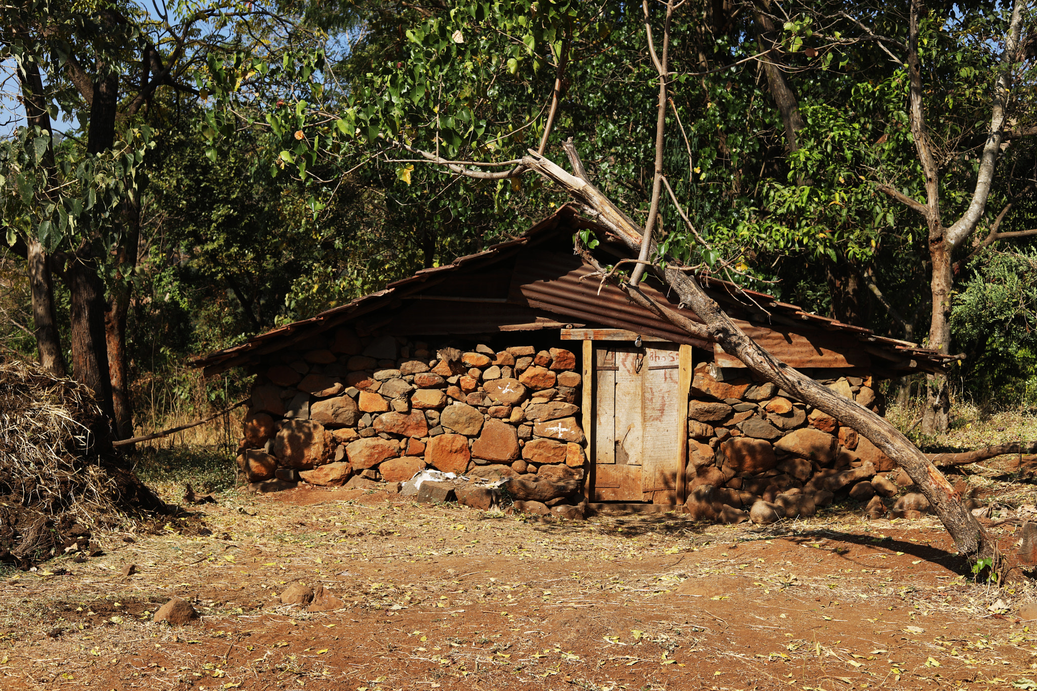 Canon EF 50mm F1.8 STM sample photo. Stone house.. photography