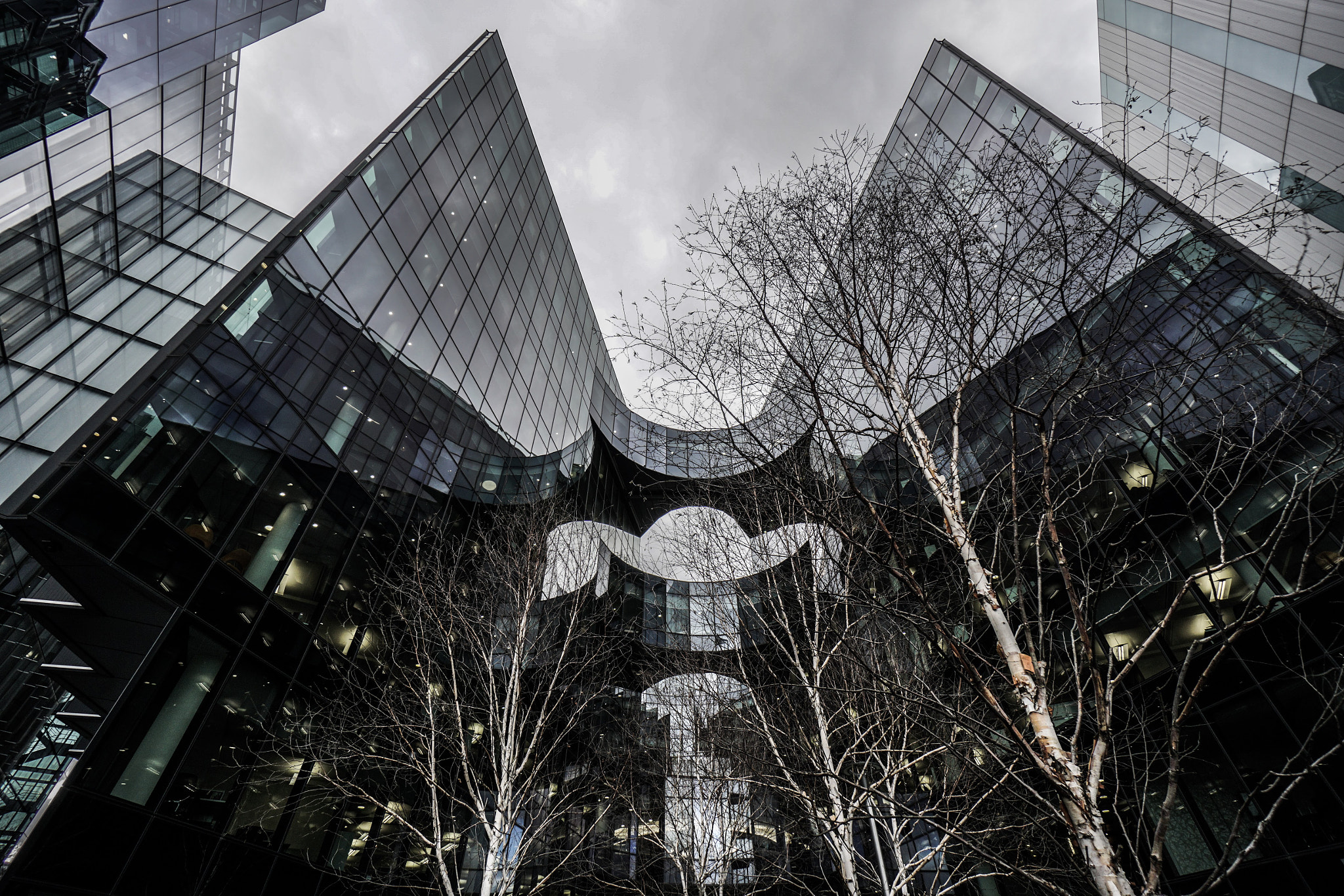 Sony a6000 + Sony E 10-18mm F4 OSS sample photo. Urban art photography