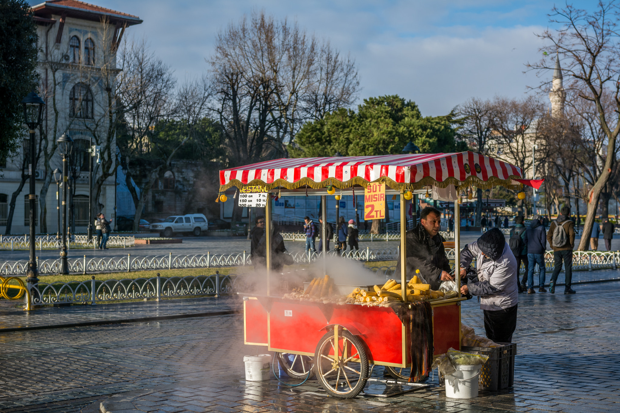 Nikon AF-S Nikkor 24-70mm F2.8G ED sample photo. Sultanahmet istanbul photography