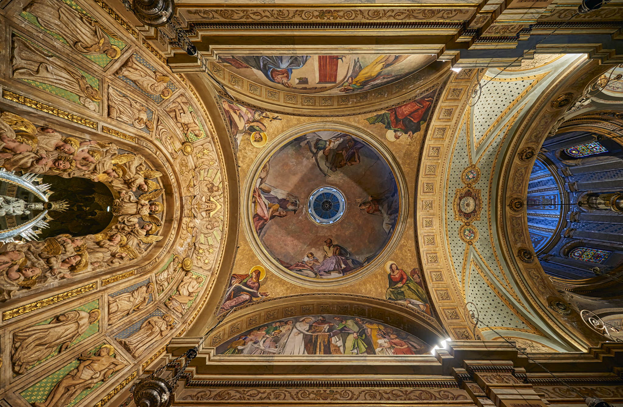 Nikon AF-S Nikkor 14-24mm F2.8G ED sample photo. Catedral de santa maría de solsona photography