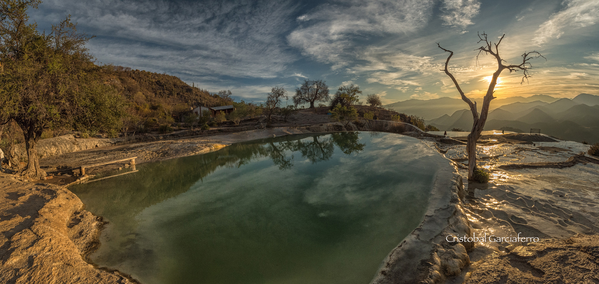 Nikon AF-S Nikkor 14-24mm F2.8G ED sample photo. Sunrise at hierve el agua photography