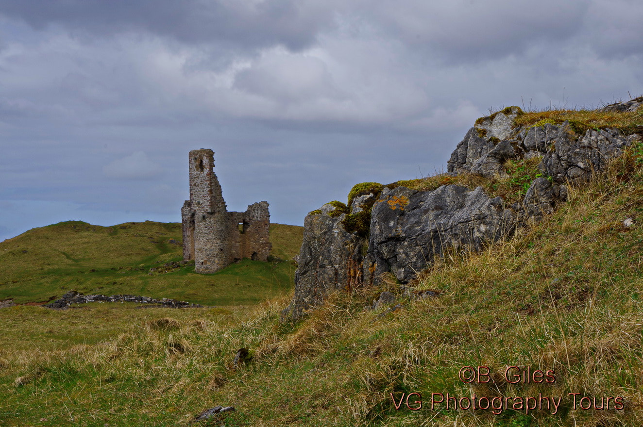 Pentax smc DA 18-55mm F3.5-5.6 AL WR sample photo. Ardvreck castle photography