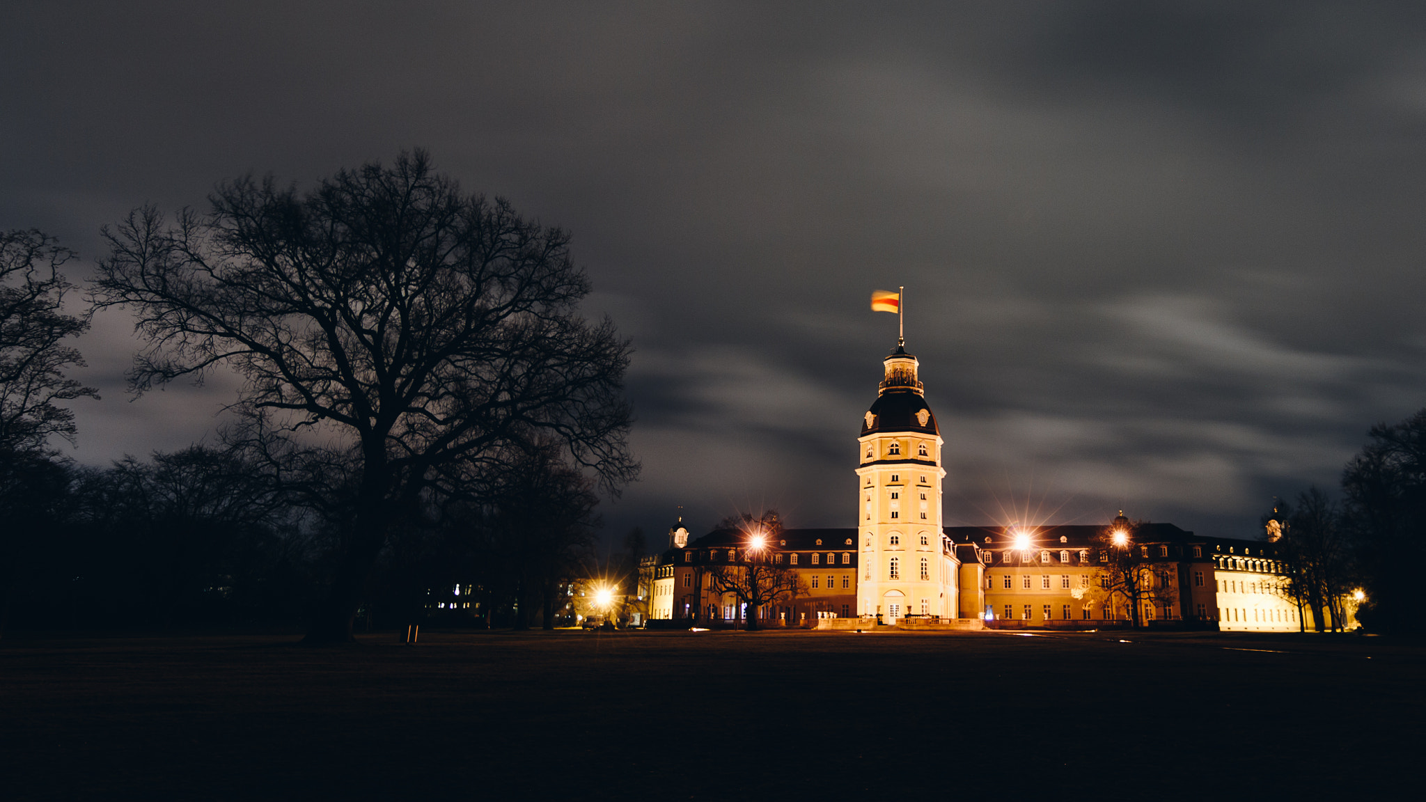 Tokina AT-X 11-20 F2.8 PRO DX Aspherical 11-20mm f/2.8 sample photo. Castle in the night photography