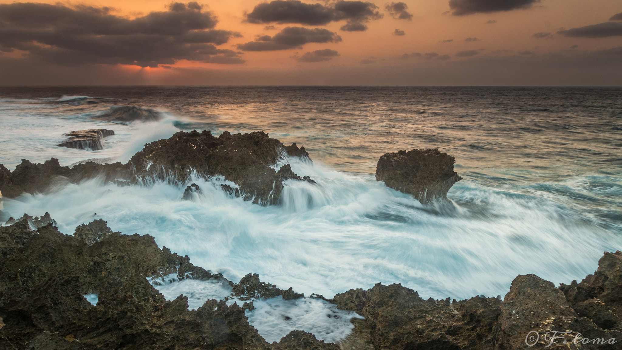 Canon EOS 80D sample photo. Stormy coast photography