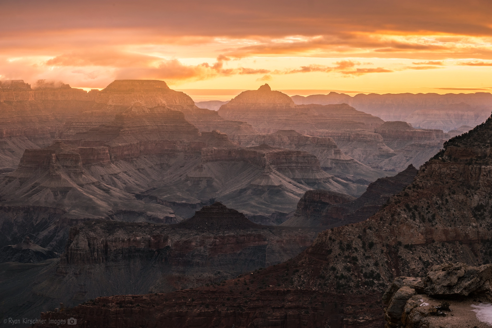 Samsung NX 16-50mm F2.0-2.8 S ED OIS sample photo. Sunrise at the grand canyon photography