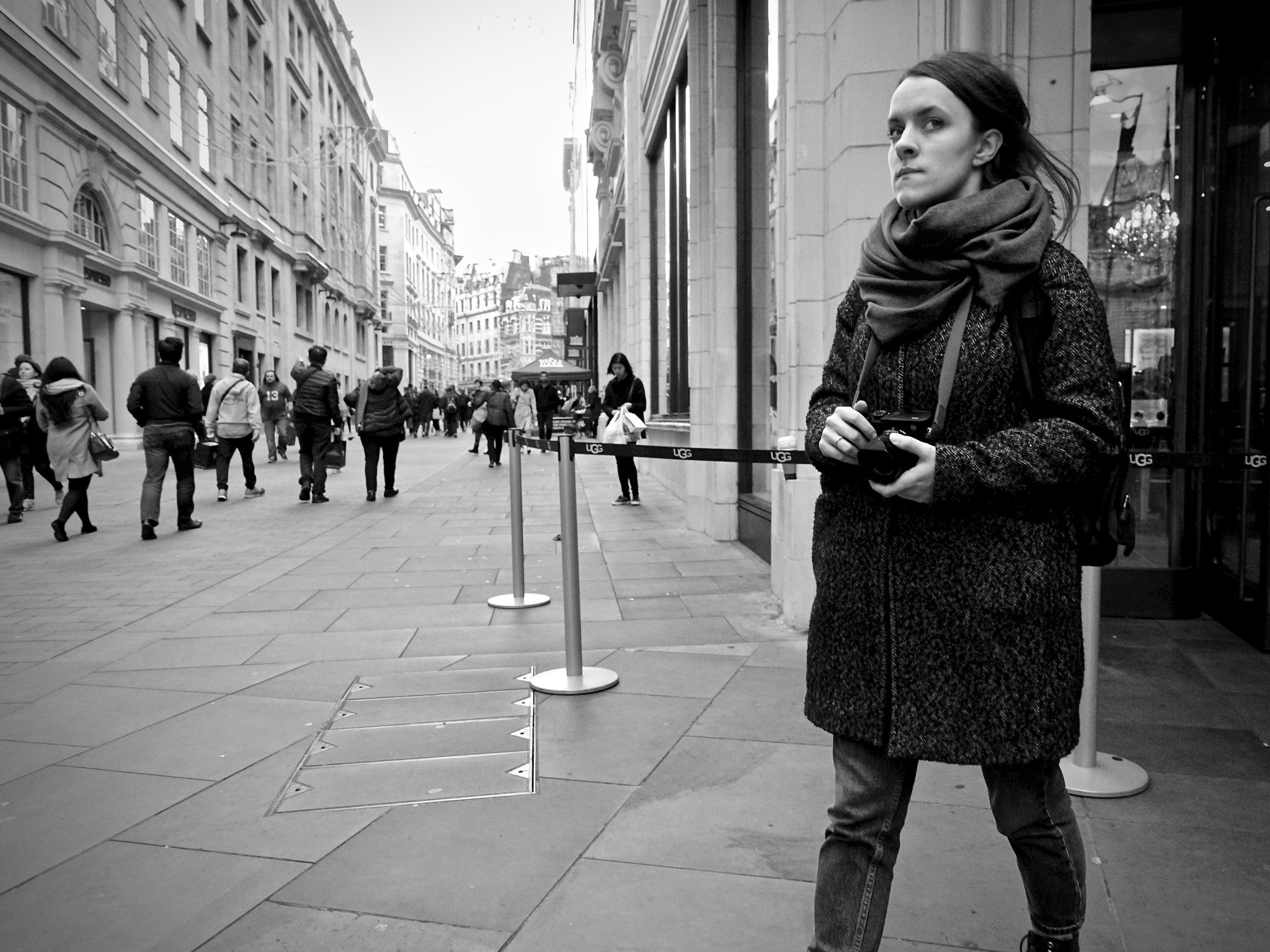 Sony Cyber-shot DSC-RX100 IV + Sony 24-70mm F1.8-2.8 sample photo. Central london, uk. photography