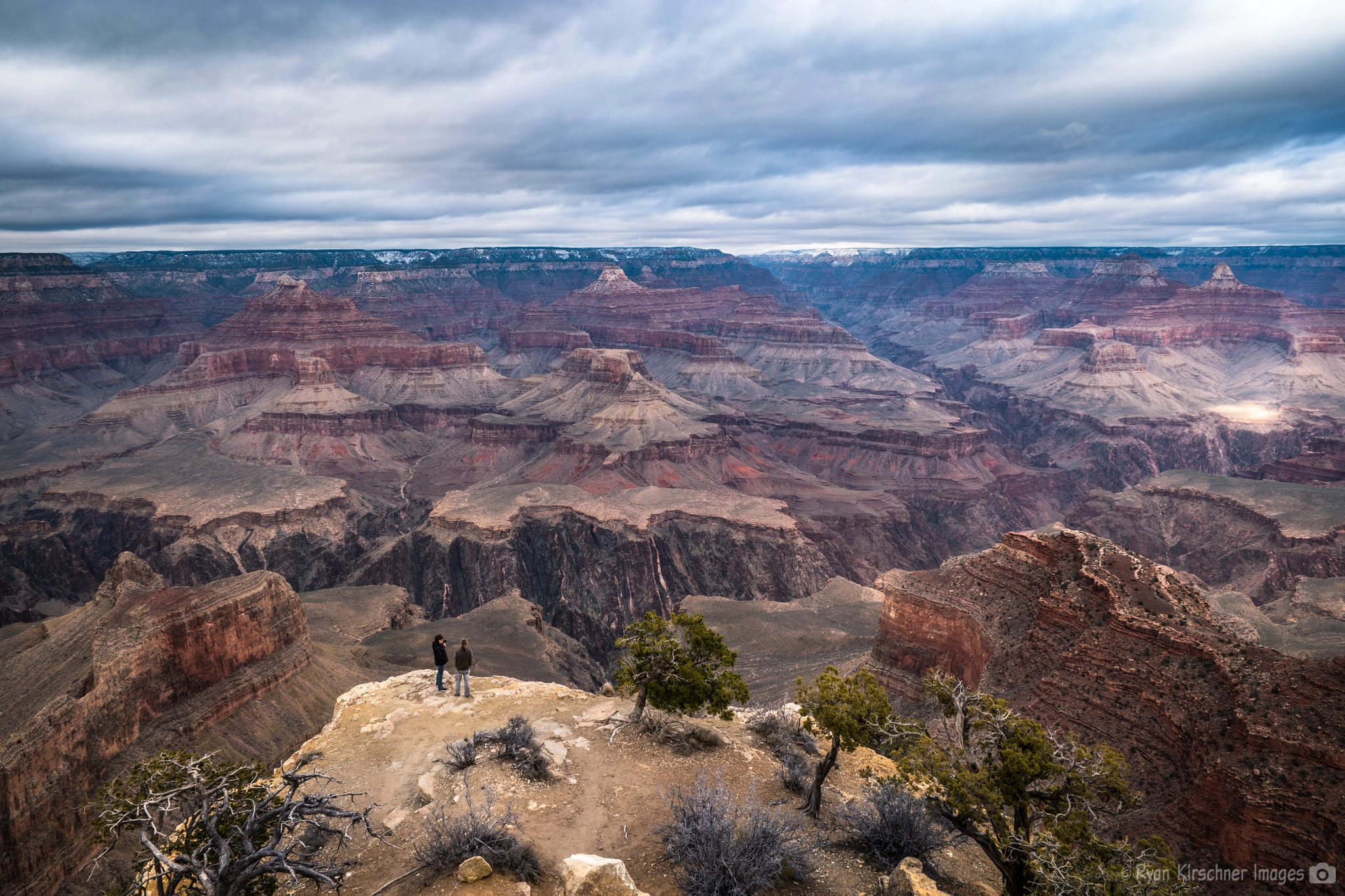Samsung NX 16-50mm F2.0-2.8 S ED OIS sample photo. Enjoying a view of the grand canyon photography