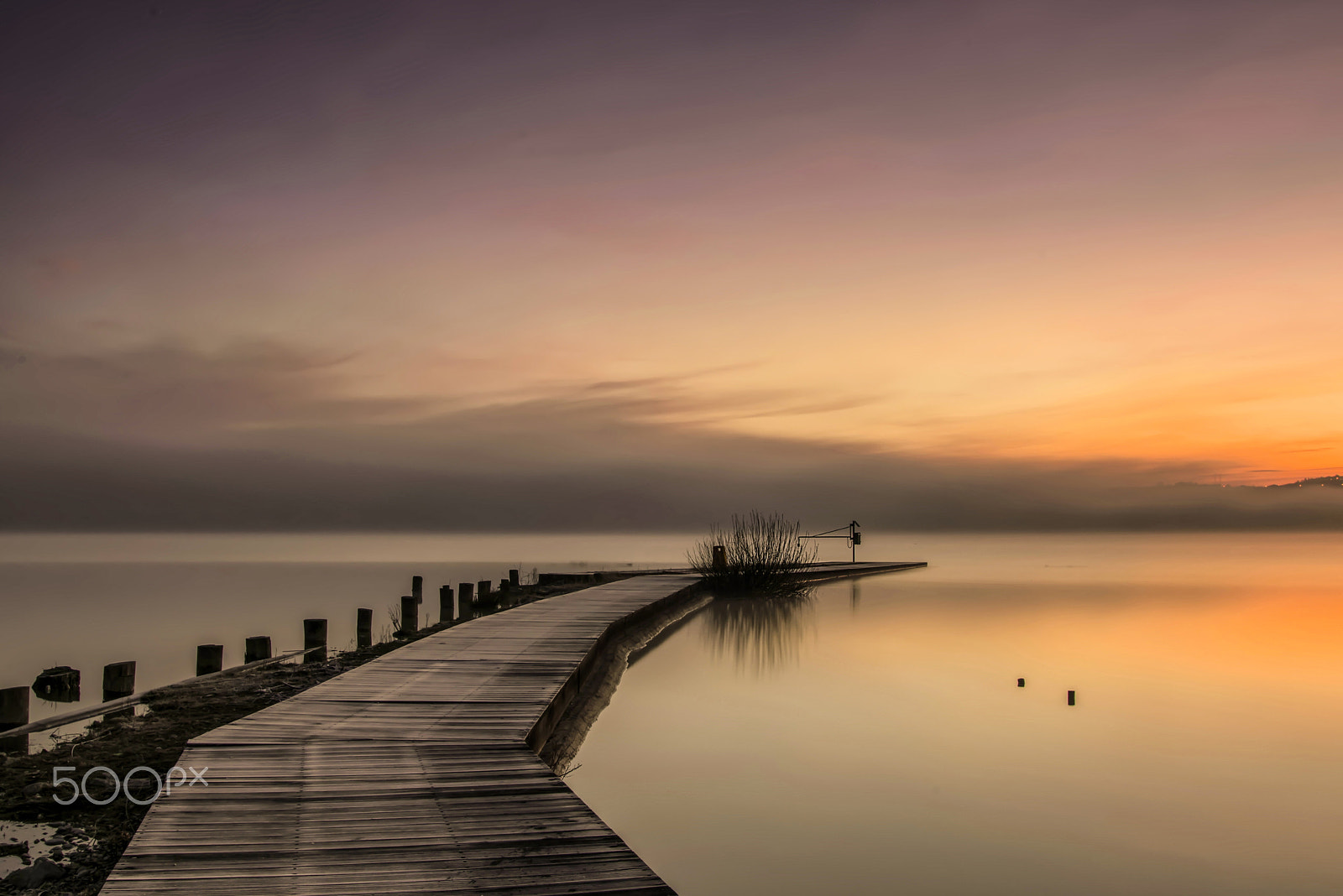 Nikon D810 + Sigma 24-105mm F4 DG OS HSM Art sample photo. Pier at dawn photography