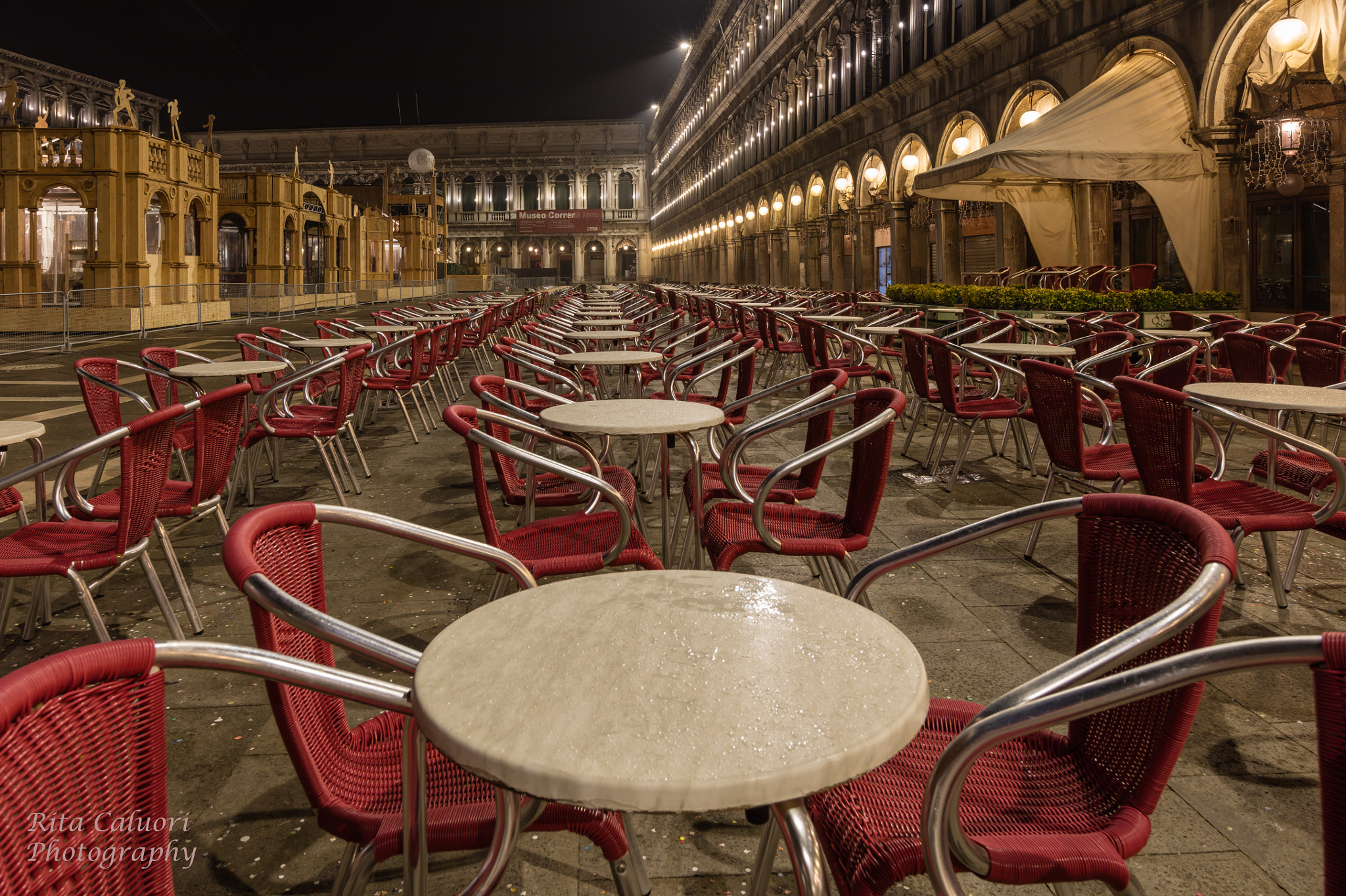 Canon EF 11-24mm F4L USM sample photo. Piazza san marco photography