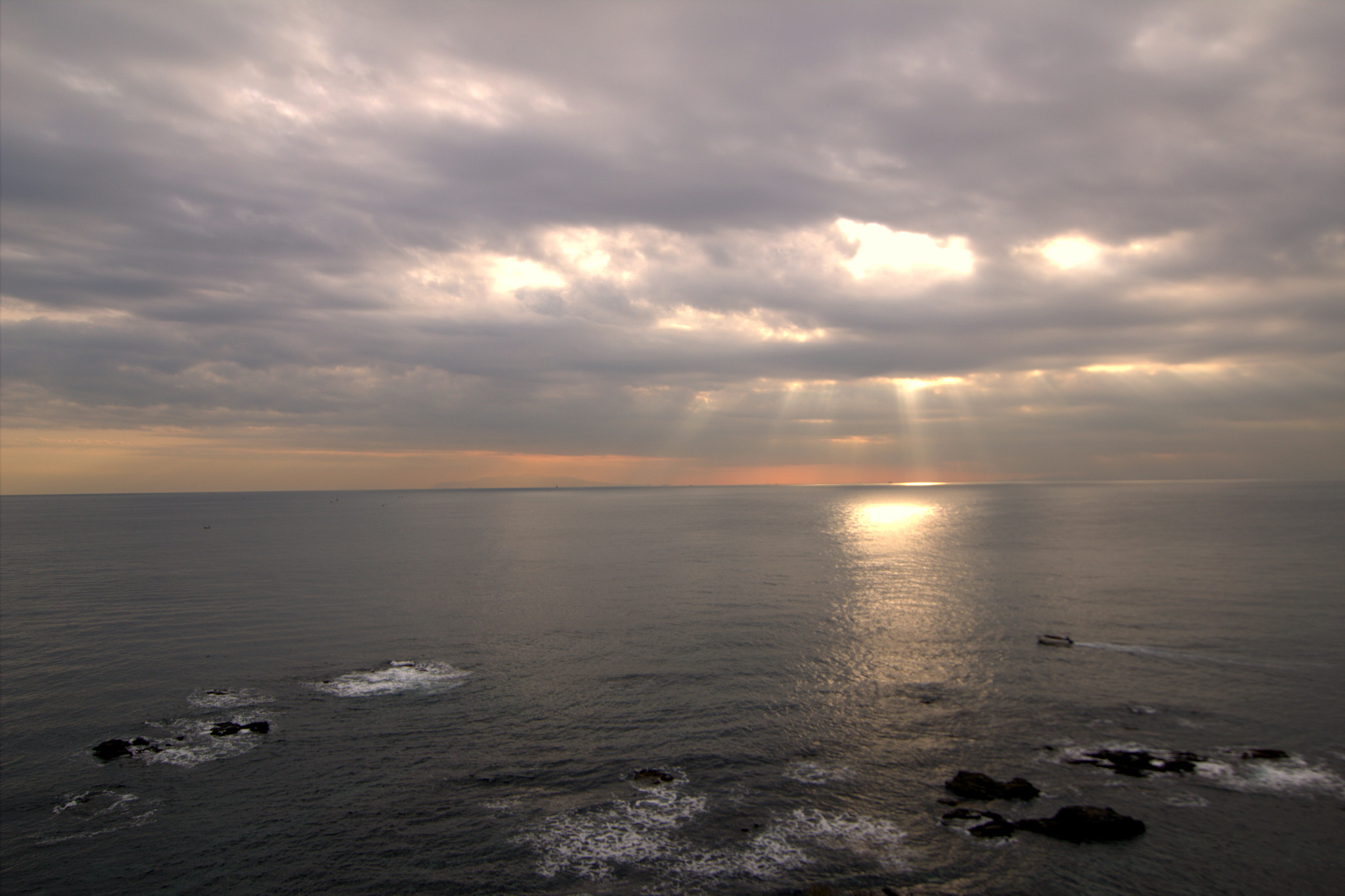 Canon EOS 600D (Rebel EOS T3i / EOS Kiss X5) sample photo. Jogashima photography