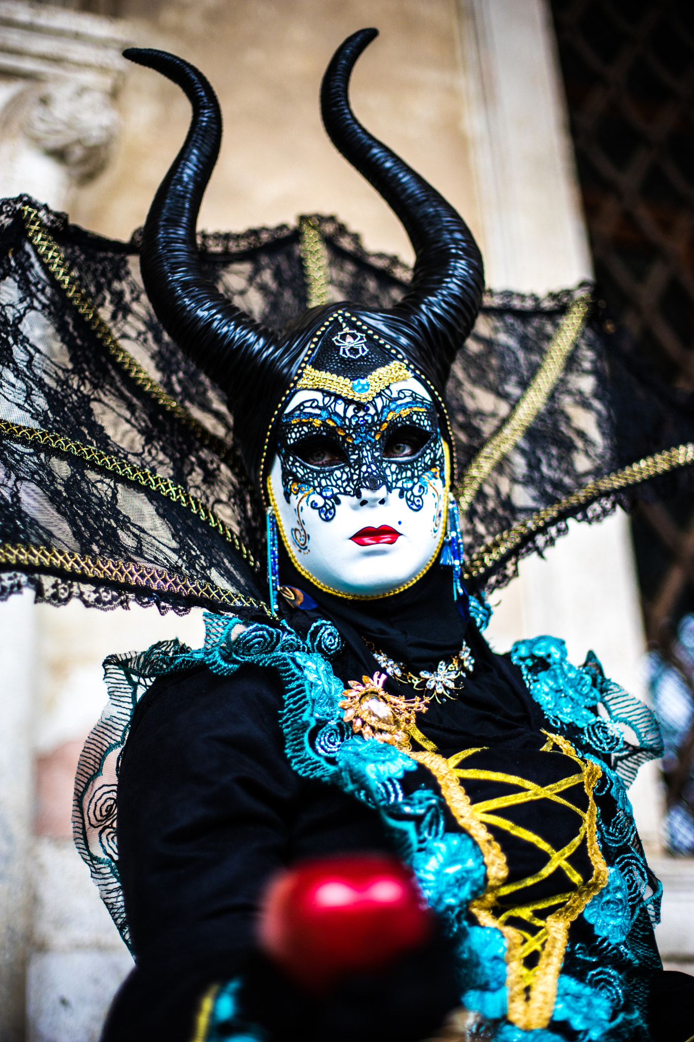 Sony a7 II + Canon EF 50mm F1.4 USM sample photo. Carneval venezia 2017 photography