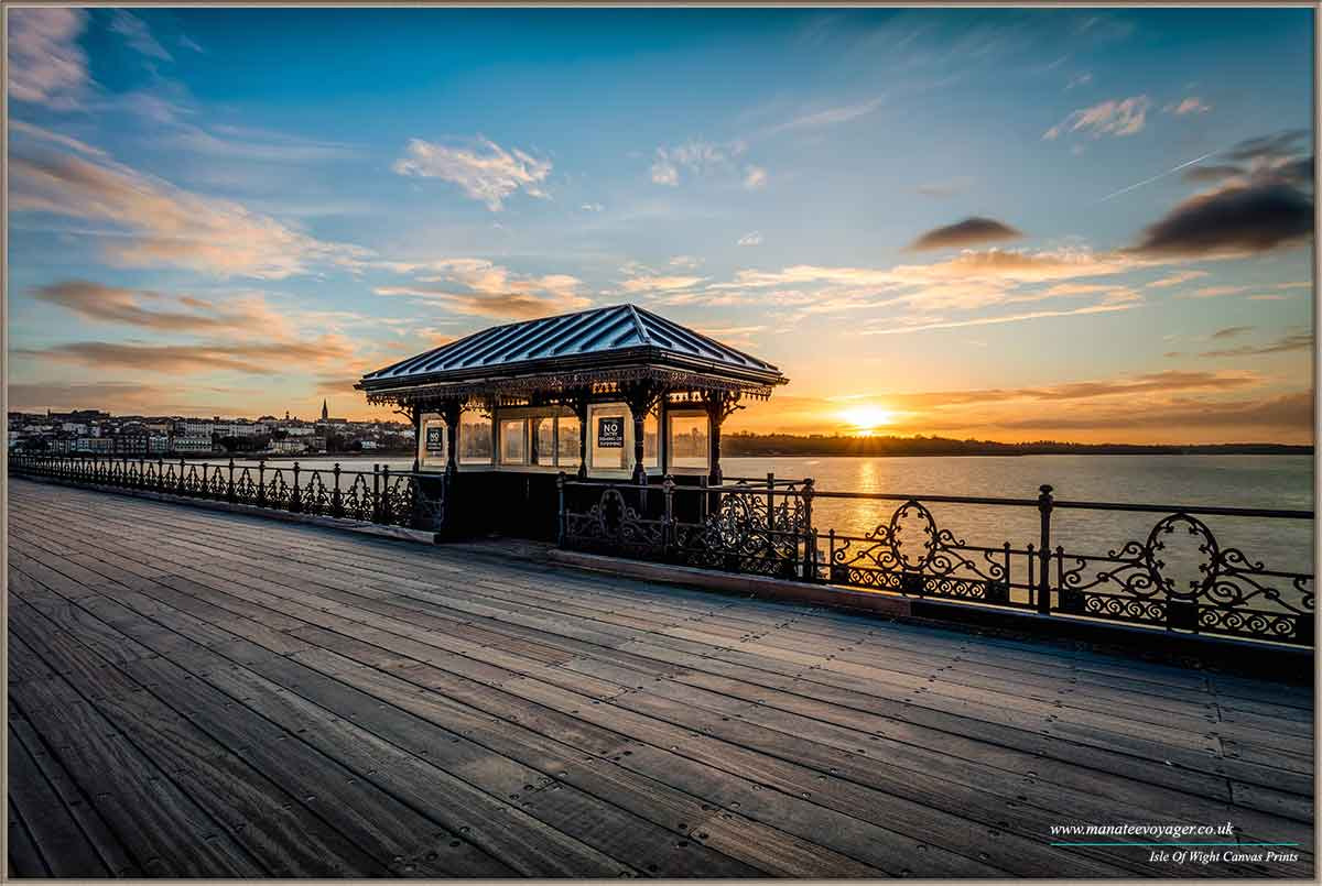 Canon EOS 5DS sample photo. Ryde pier sunset photography