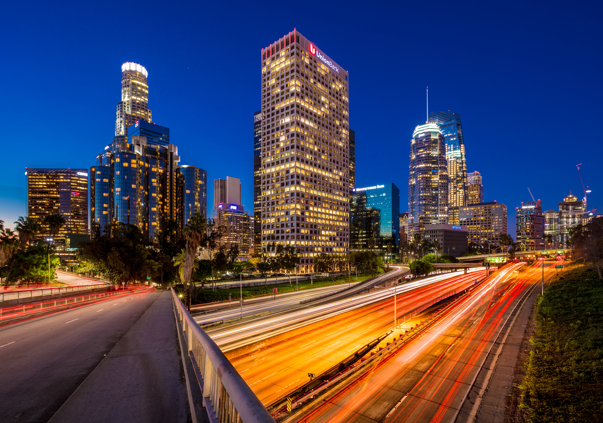 Canon EF 16-35mm F2.8L II USM sample photo. Downtown la from 4th street photography