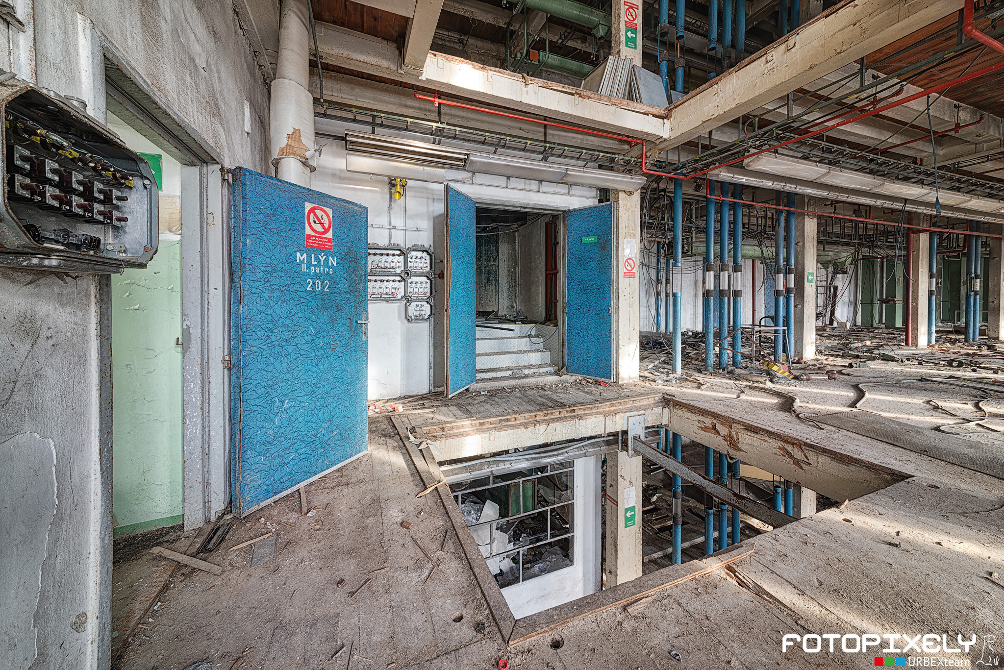 Sigma 12-24mm F4.5-5.6 II DG HSM sample photo. Pekárna / bakery photography