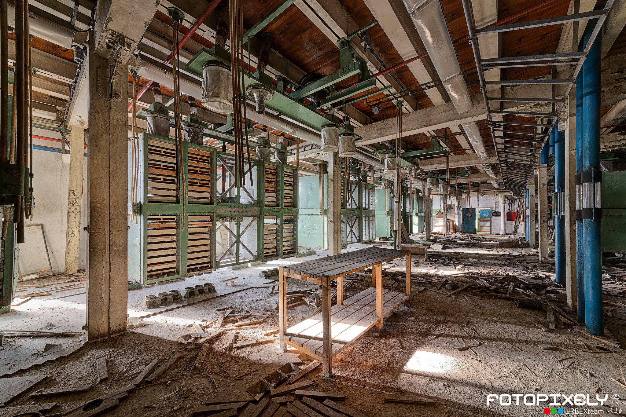 Sigma 12-24mm F4.5-5.6 II DG HSM sample photo. Pekárna / bakery photography