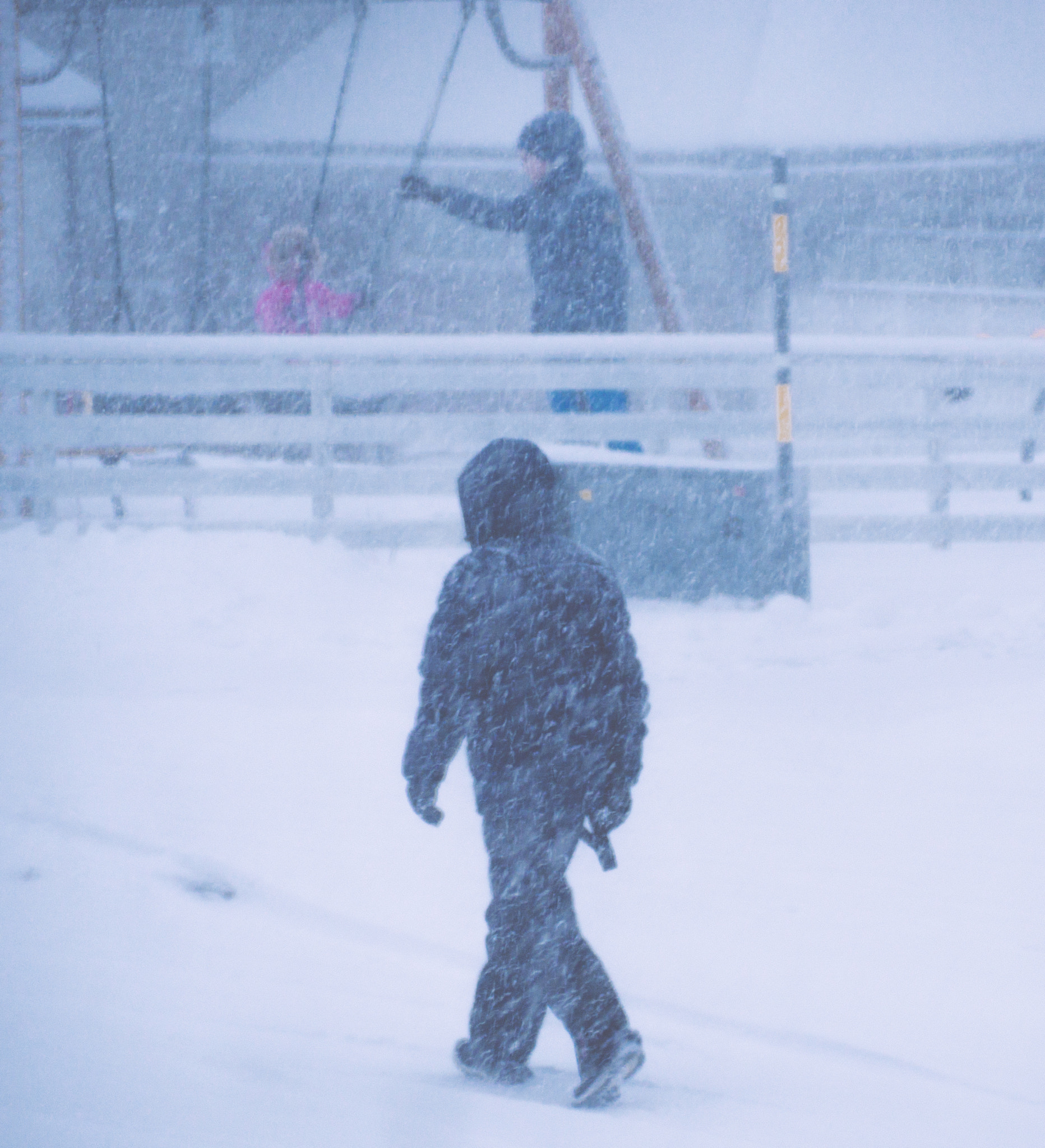 Olympus OM-D E-M10 sample photo. Winter people photography