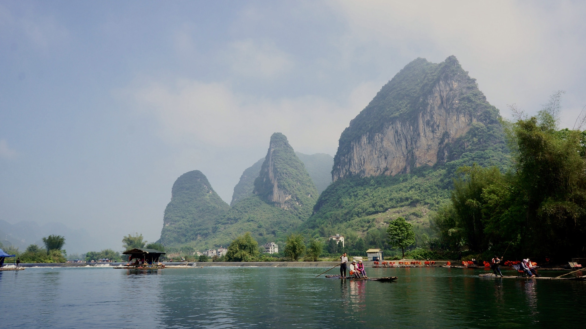 Sony Alpha NEX-5N + Sony E 16mm F2.8 sample photo. Yulong river 2 photography