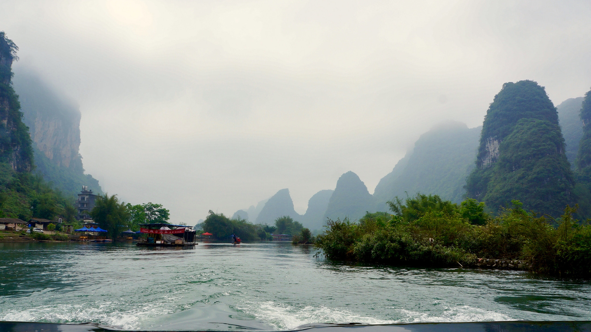 Tamron 18-200mm F3.5-6.3 Di III VC sample photo. Yulong river 6 photography