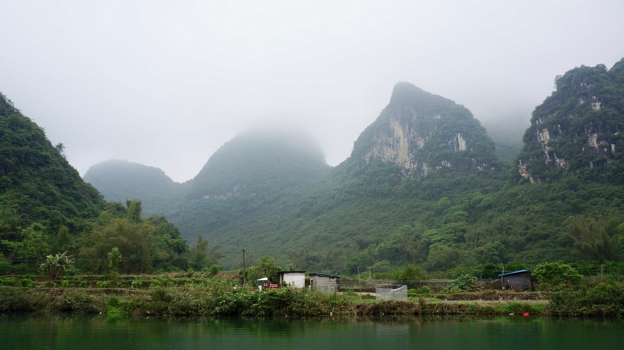 Tamron 18-200mm F3.5-6.3 Di III VC sample photo. Yulong river 8 photography
