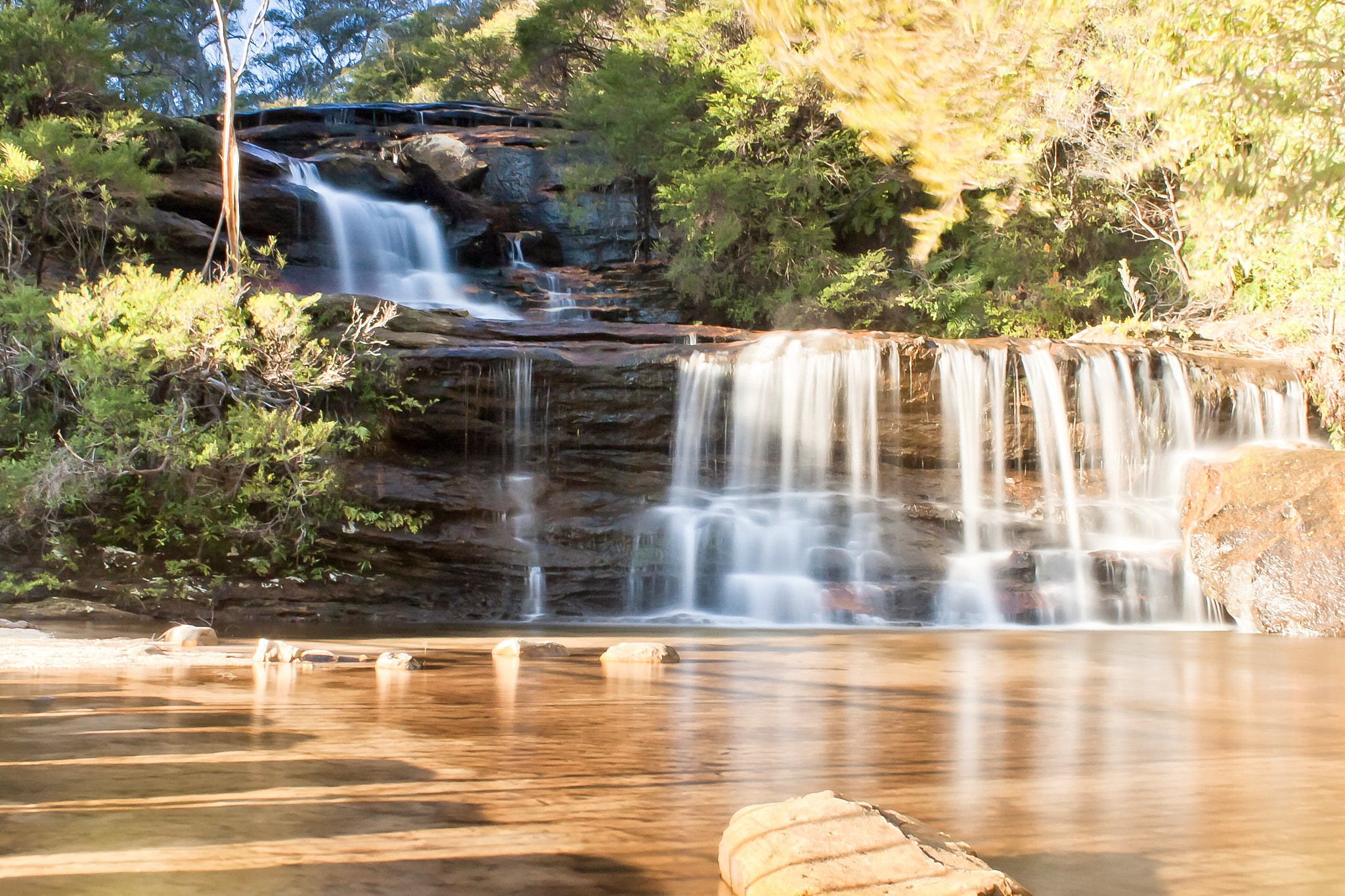 Canon EOS 40D + Canon EF-S 18-55mm F3.5-5.6 IS sample photo. Wentworth falls photography