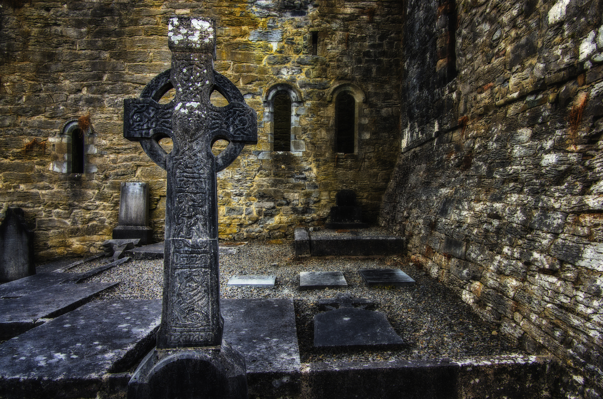 Pentax K-5 II sample photo. Old cemetery photography