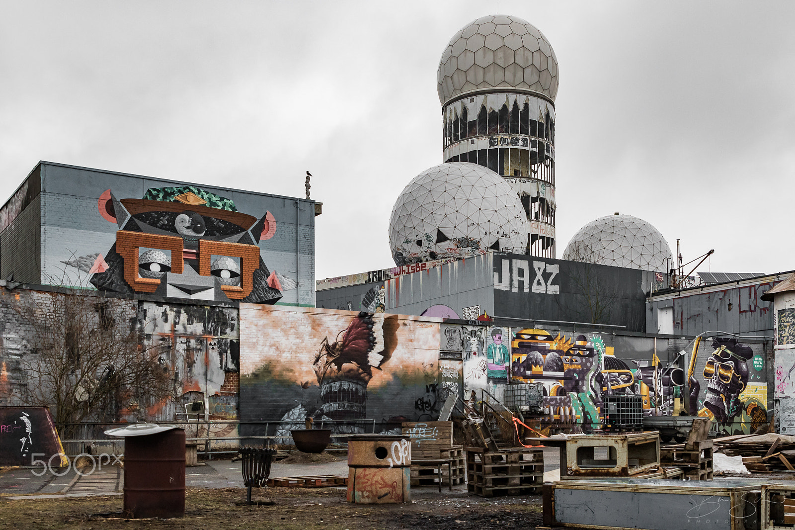 Sigma 24-70mm F2.8 EX DG Macro sample photo. Lost teufelsberg photography
