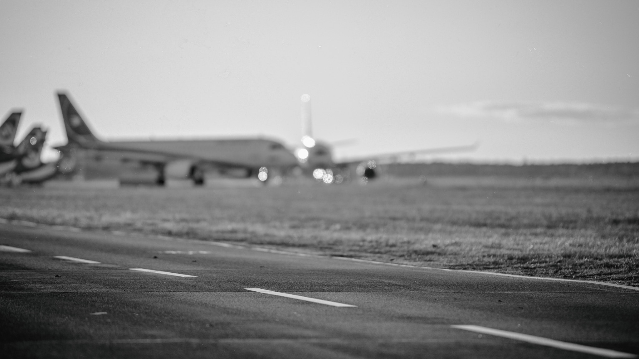 Pentax D FA* 70-200mm F2.8ED DC AW sample photo. Tegel airport (txl) b/w bokeh photography