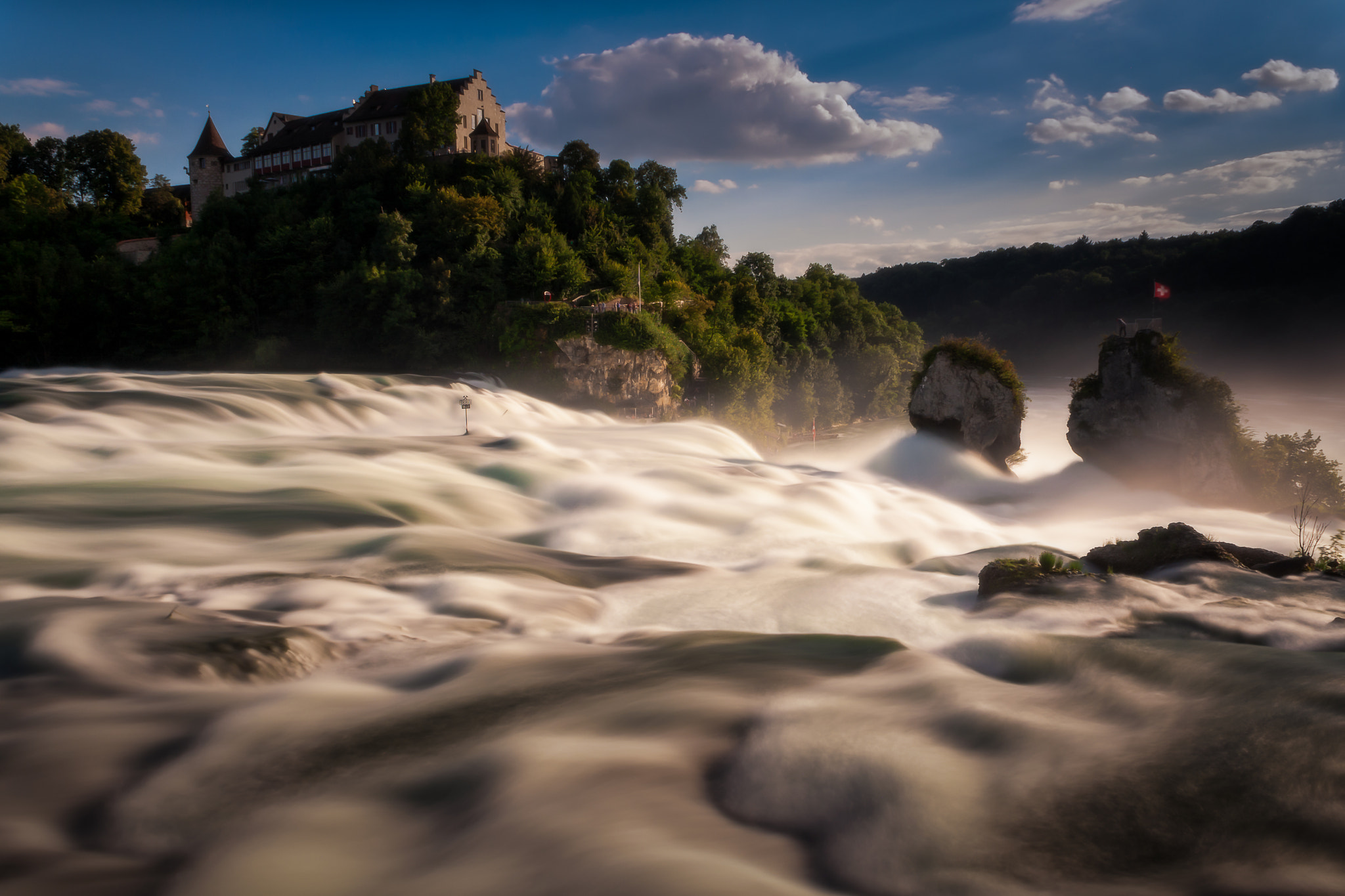 Canon EOS 40D + Canon EF-S 18-55mm F3.5-5.6 IS sample photo. Rhine falls photography