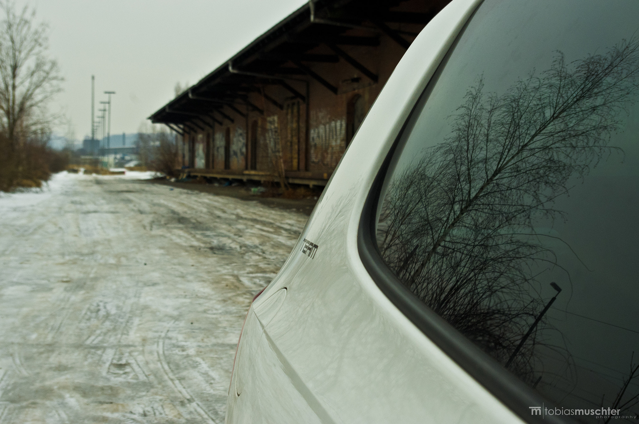 Pentax K-x sample photo. Vw golf lost place photography