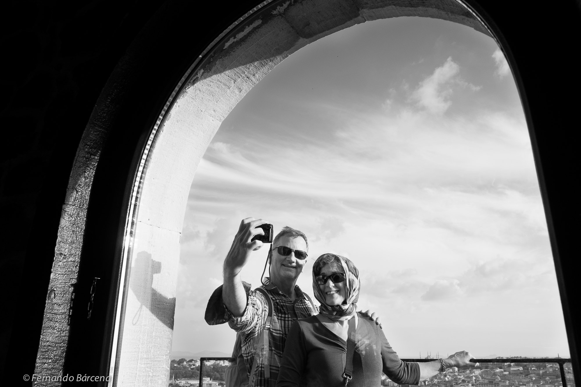 Fujifilm X-Pro1 + Fujifilm XF 18mm F2 R sample photo. Smile. istambul. 2014. photography