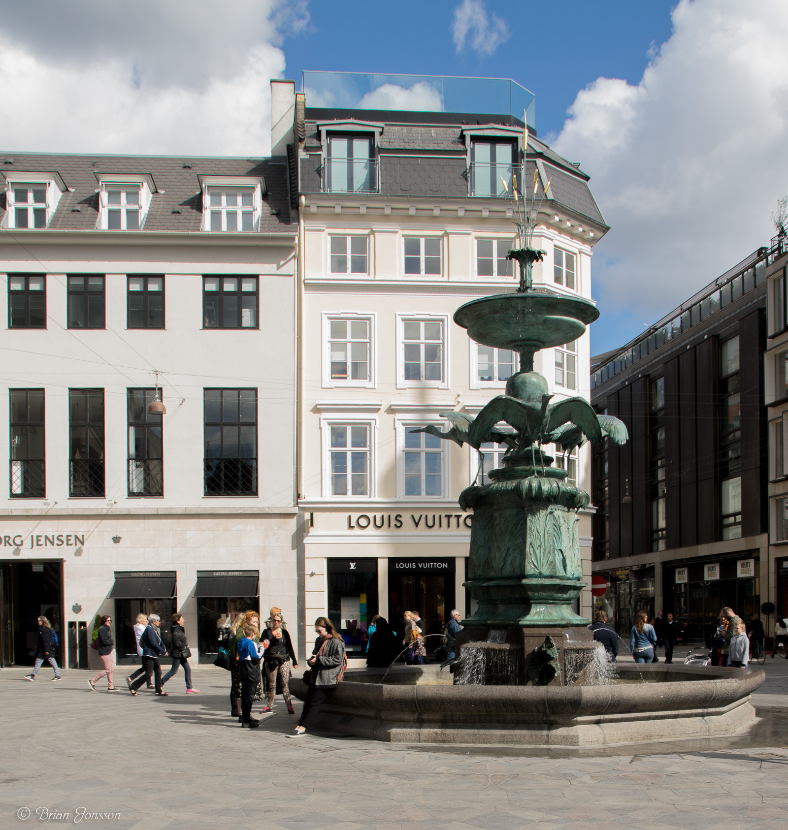 Sigma 18-200mm F3.5-6.3 DC OS HSM sample photo. Copenhagen city 2 photography