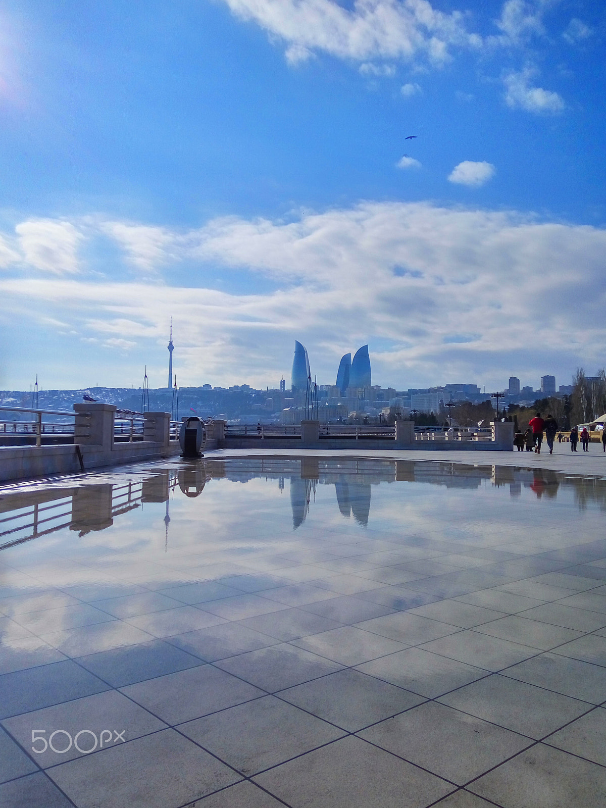 Xiaomi HM Note 2 sample photo. Reflection in puddle after rain on the baku boulevard.azerbaijan photography