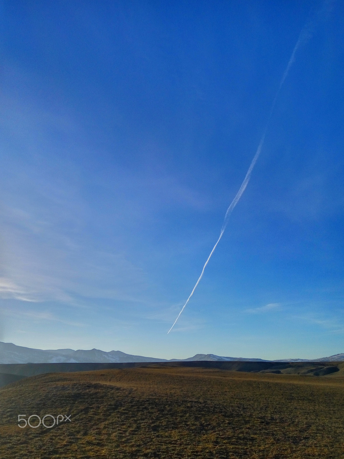Xiaomi HM Note 2 sample photo. Trace from the plane in the sky over the mountains in khizi.azer photography