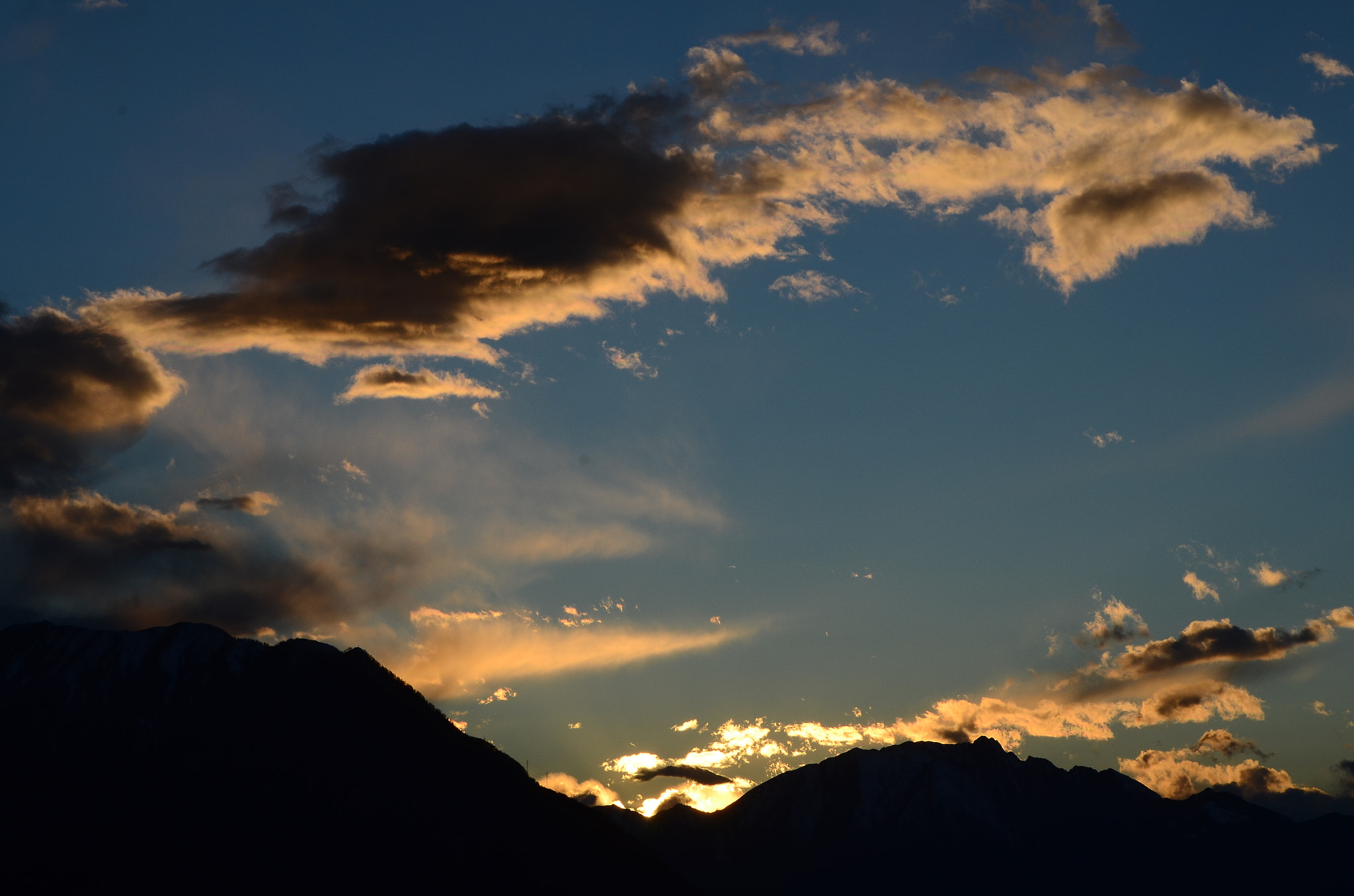 Sigma 28-70mm F2.8 EX sample photo. View from val morobbia photography