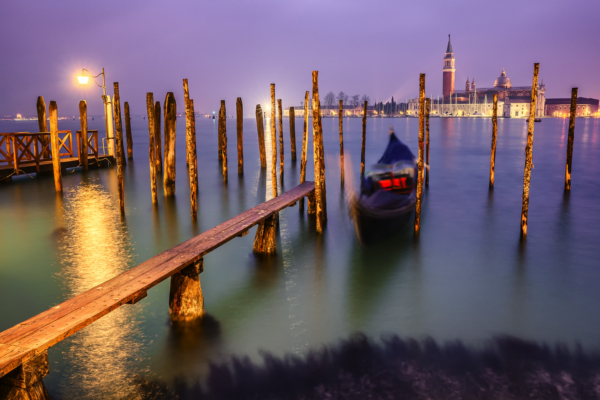 ZEISS Batis 18mm F2.8 sample photo. Venice unpluged photography