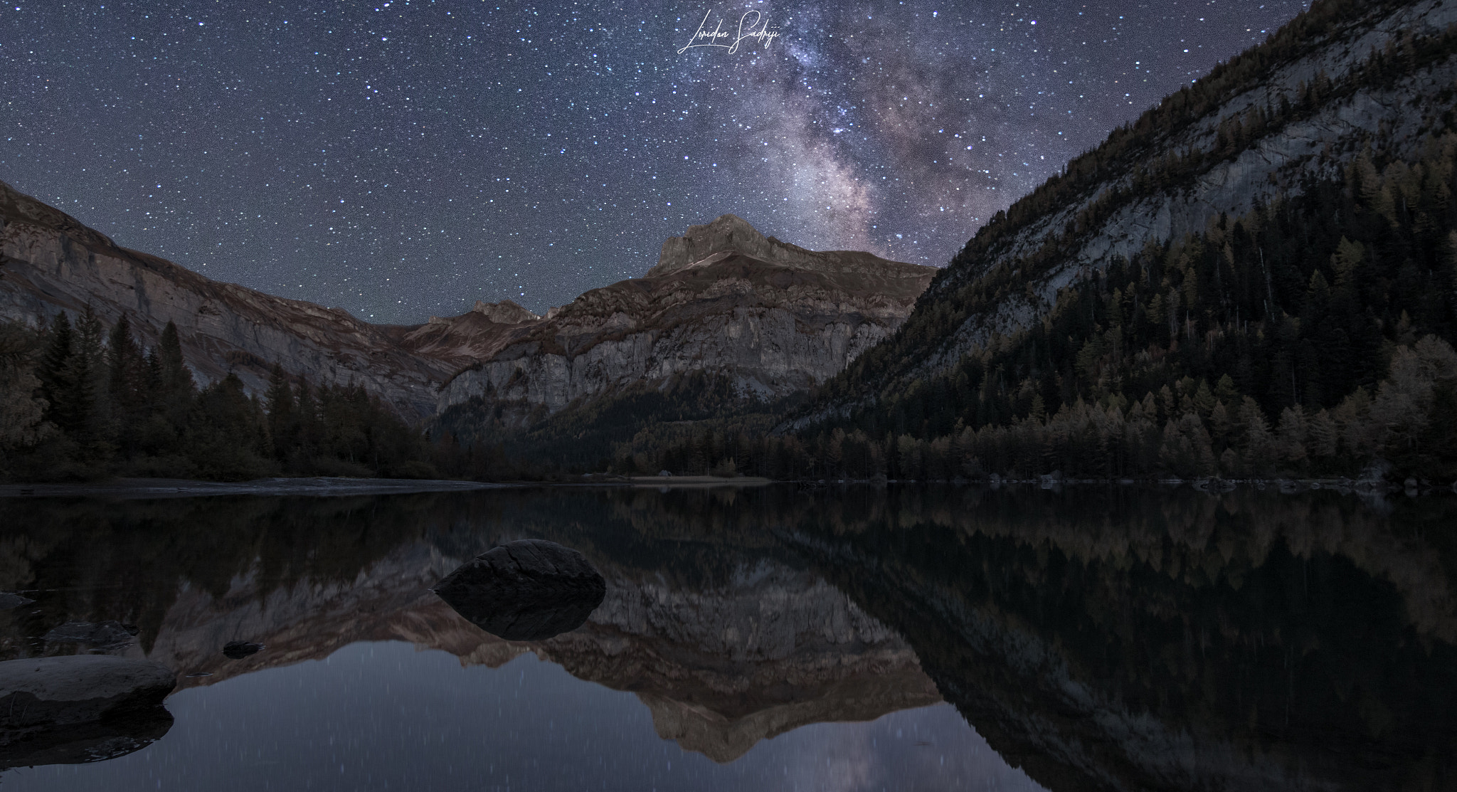 Canon EOS 750D (EOS Rebel T6i / EOS Kiss X8i) sample photo. Milky way above the lake photography
