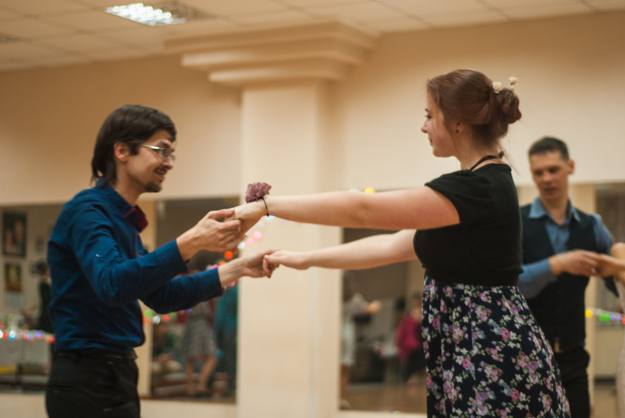 Nikon D200 + Nikon AF Nikkor 50mm F1.8D sample photo. When a couple dancing photography