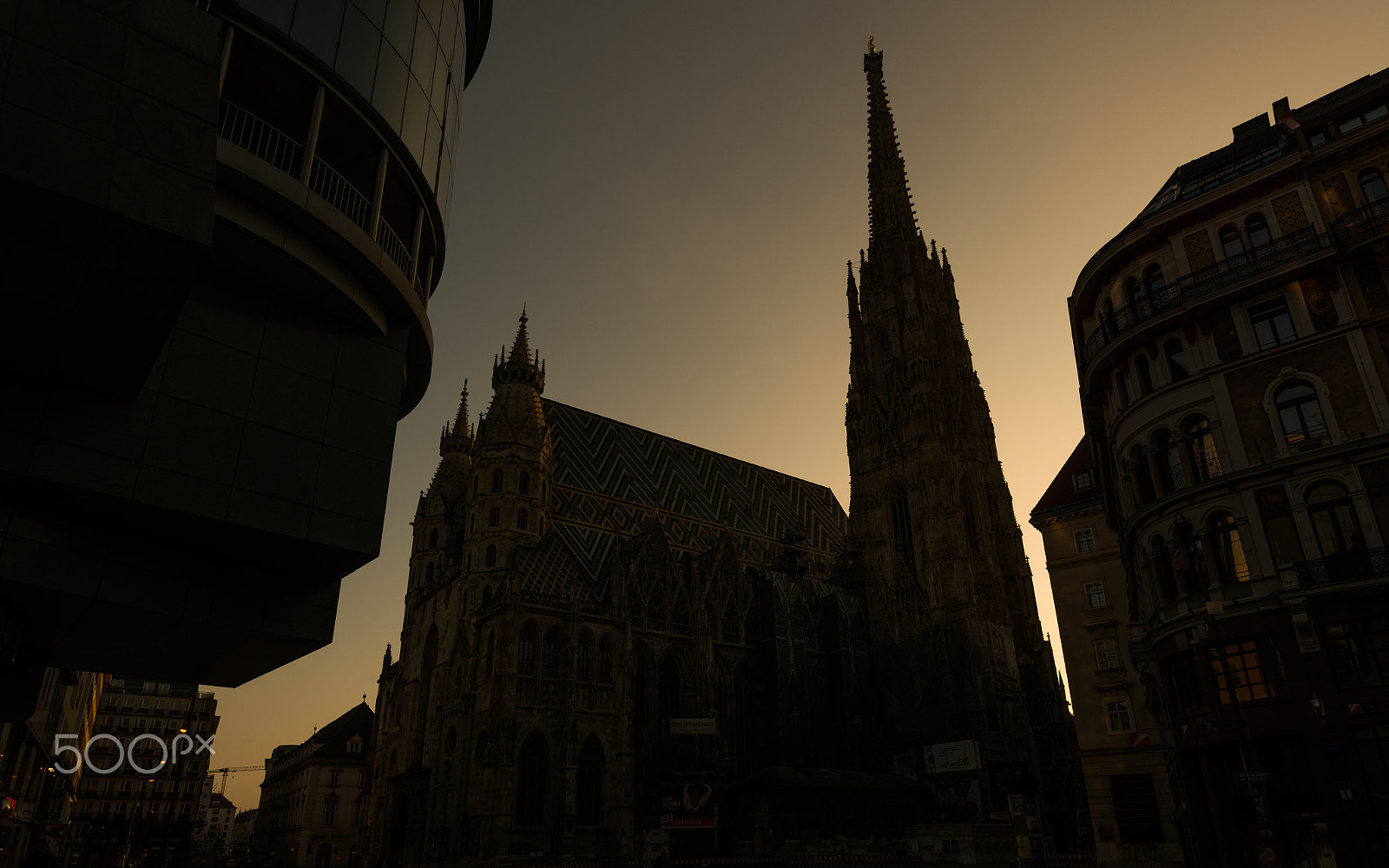 Nikon AF-S Nikkor 16-35mm F4G ED VR sample photo. St. stephan's cathedral photography