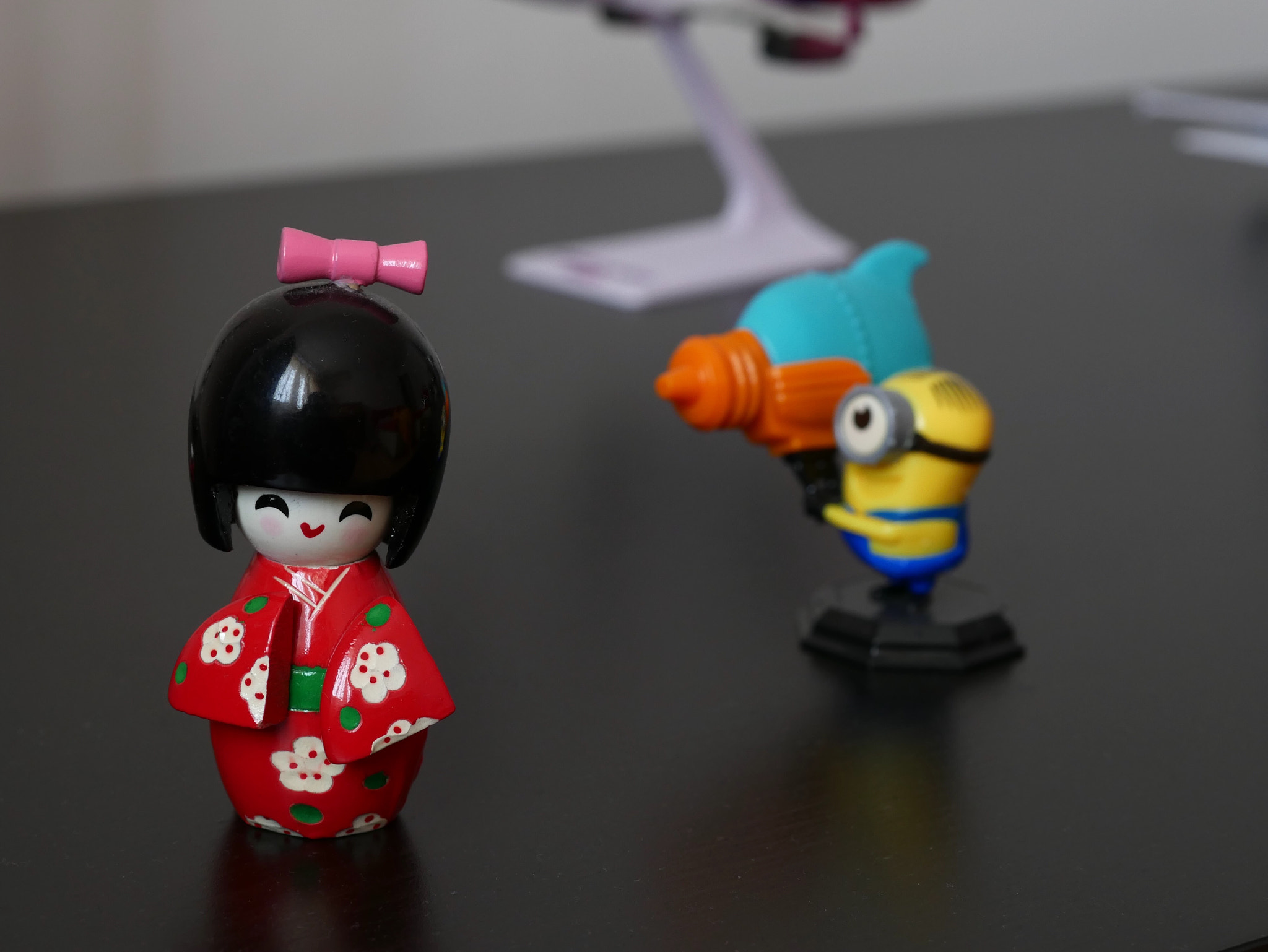 Panasonic Lumix DMC-G7 sample photo. Home fight photography