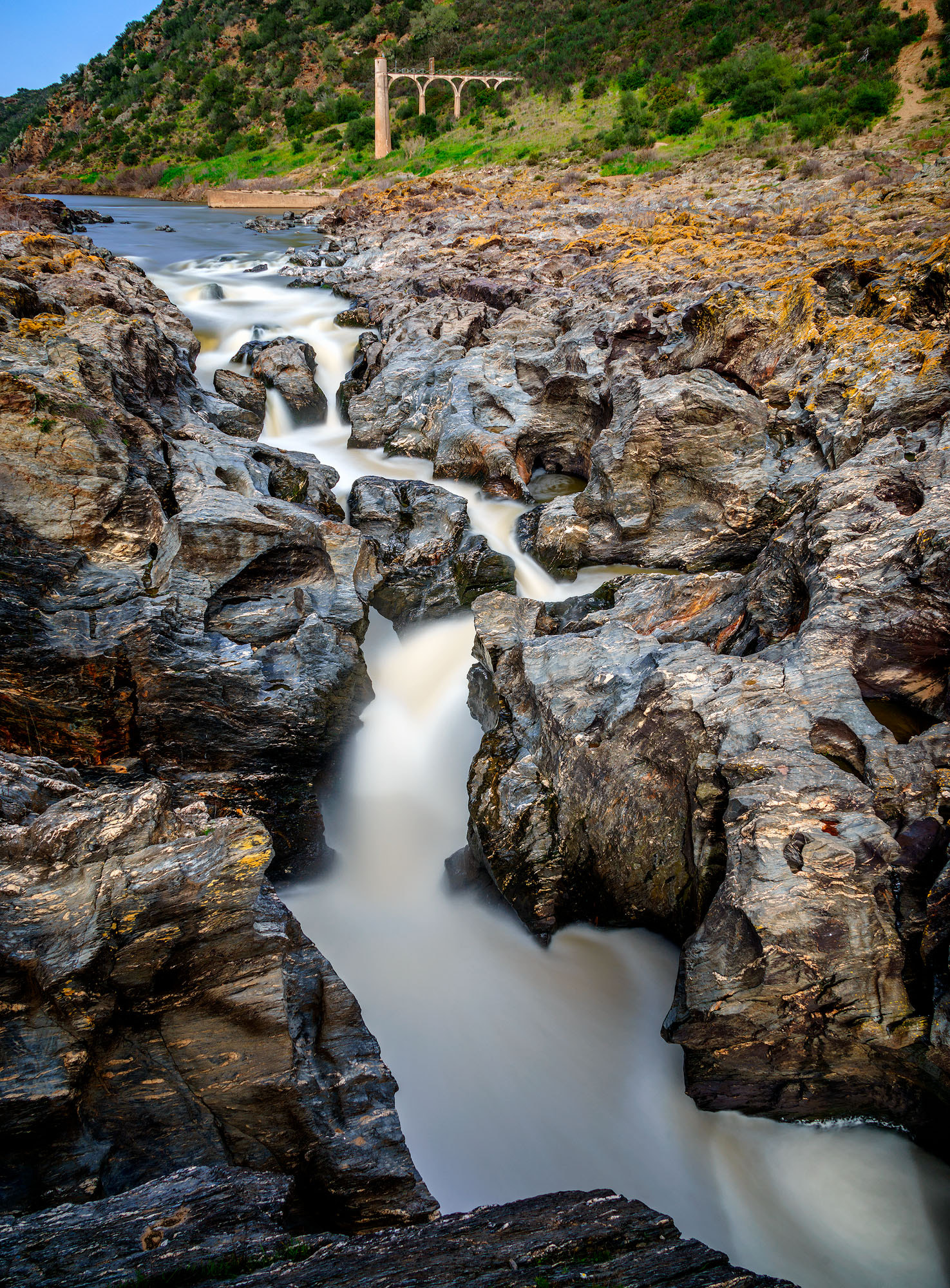 Canon EF 28-300mm F3.5-5.6L IS USM sample photo. Alien landscape 3 photography