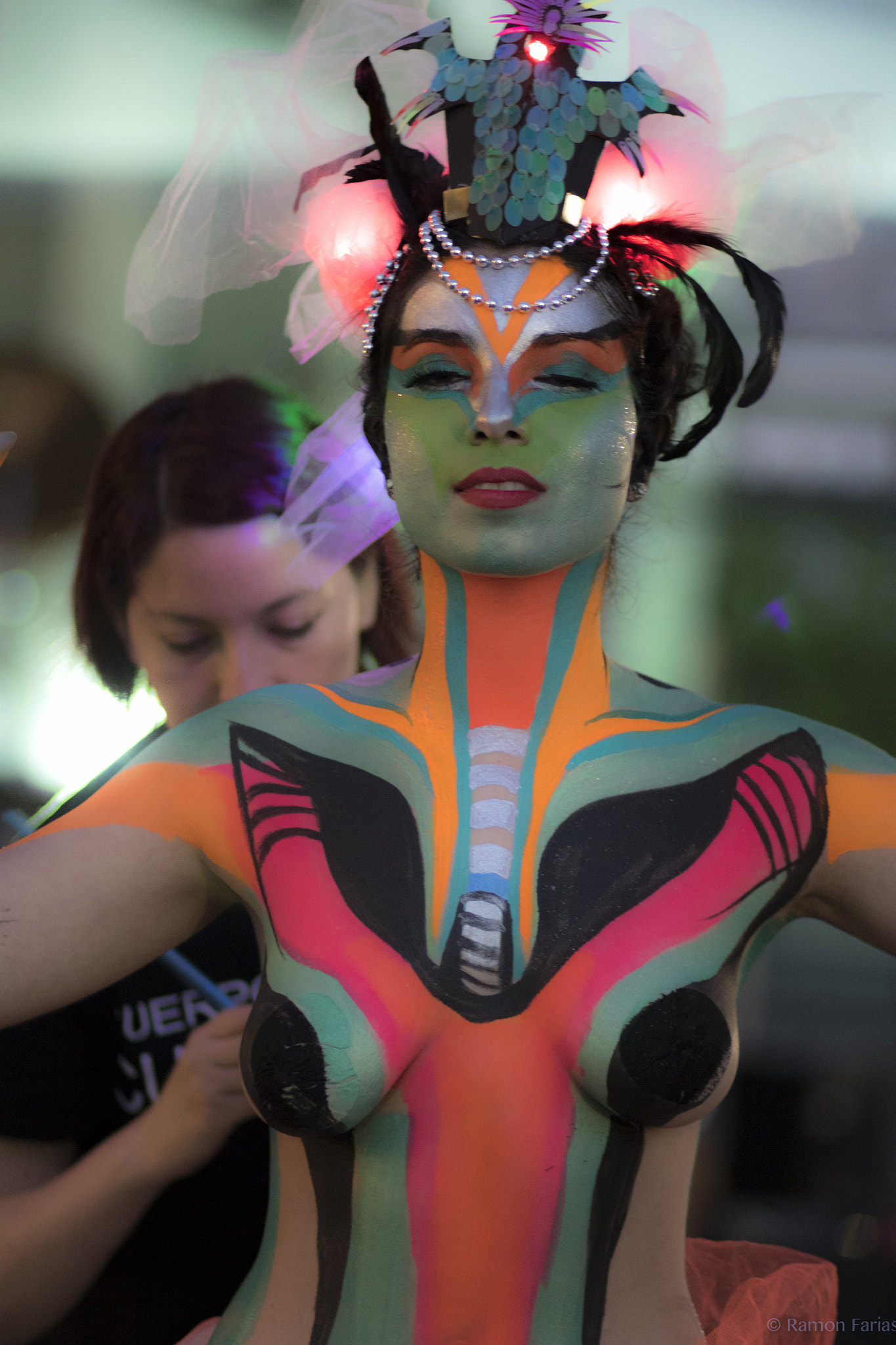Canon EF 85mm F1.8 USM sample photo. Cuerpos pintados artweek x photography