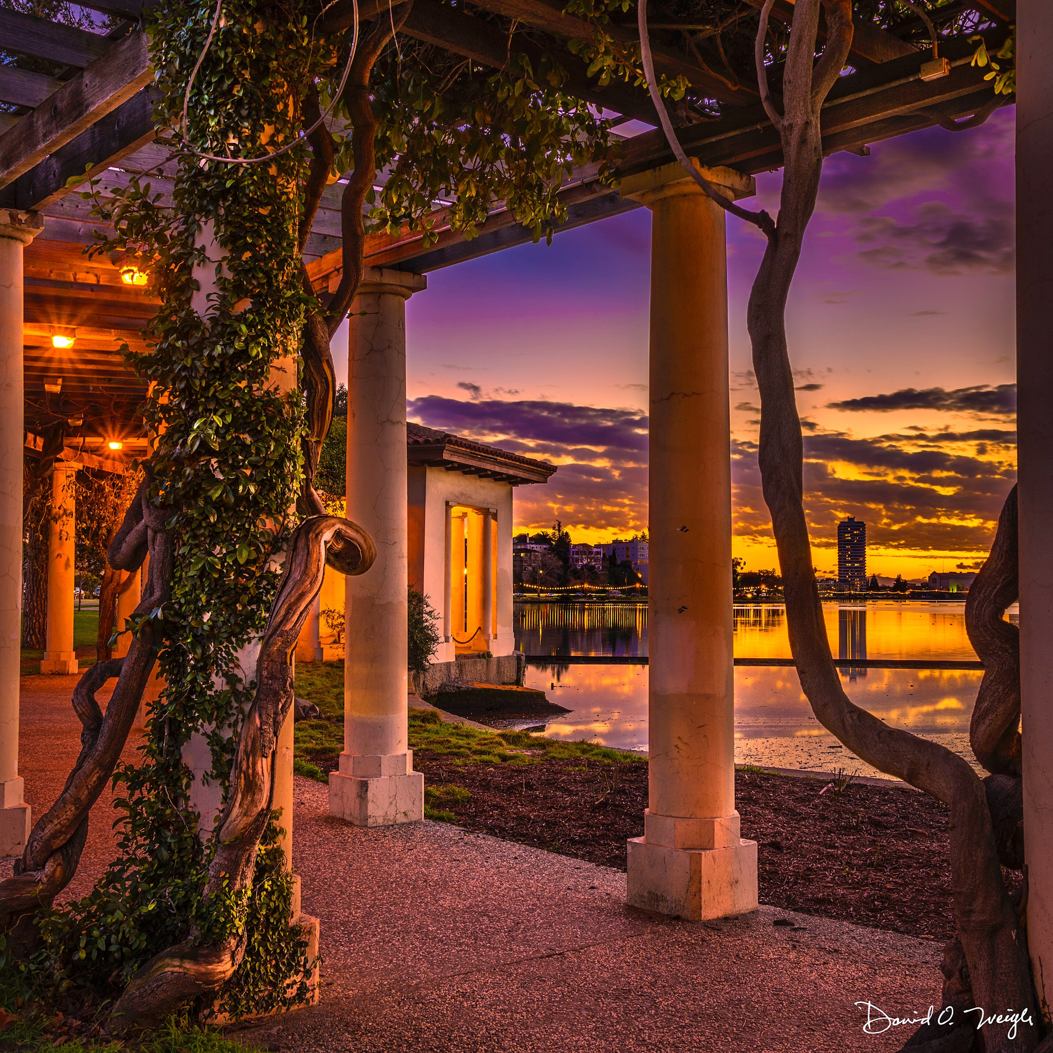 Nikon D810 sample photo. Portico at dusk... photography
