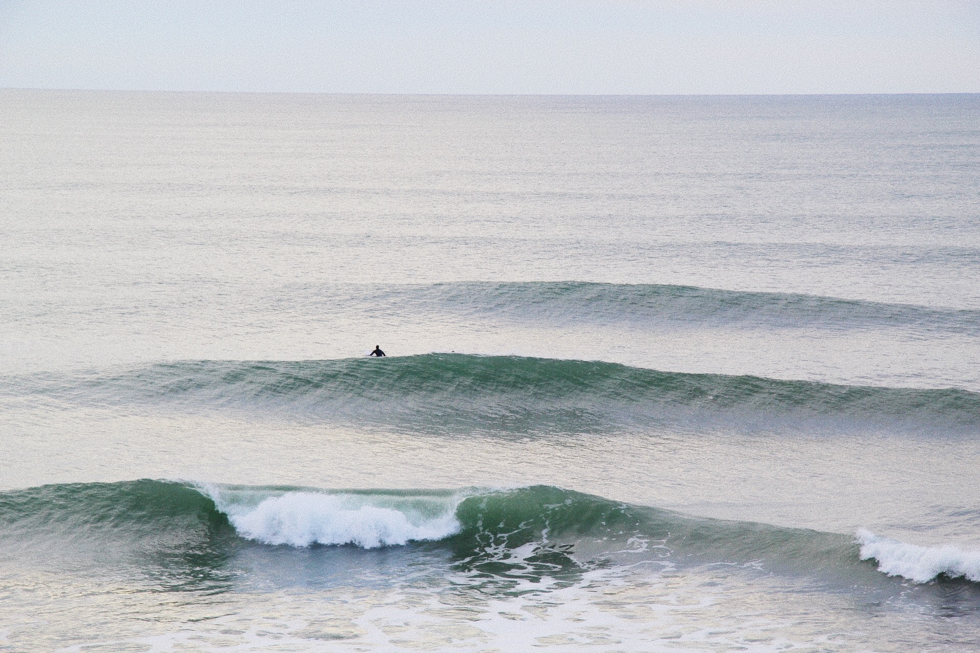Canon EF-S 17-85mm F4-5.6 IS USM sample photo. Waves photography