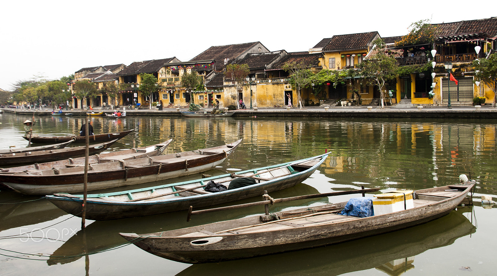 Canon EOS-1D Mark III + Canon EF 28-135mm F3.5-5.6 IS USM sample photo. Ancient town hoi an photography