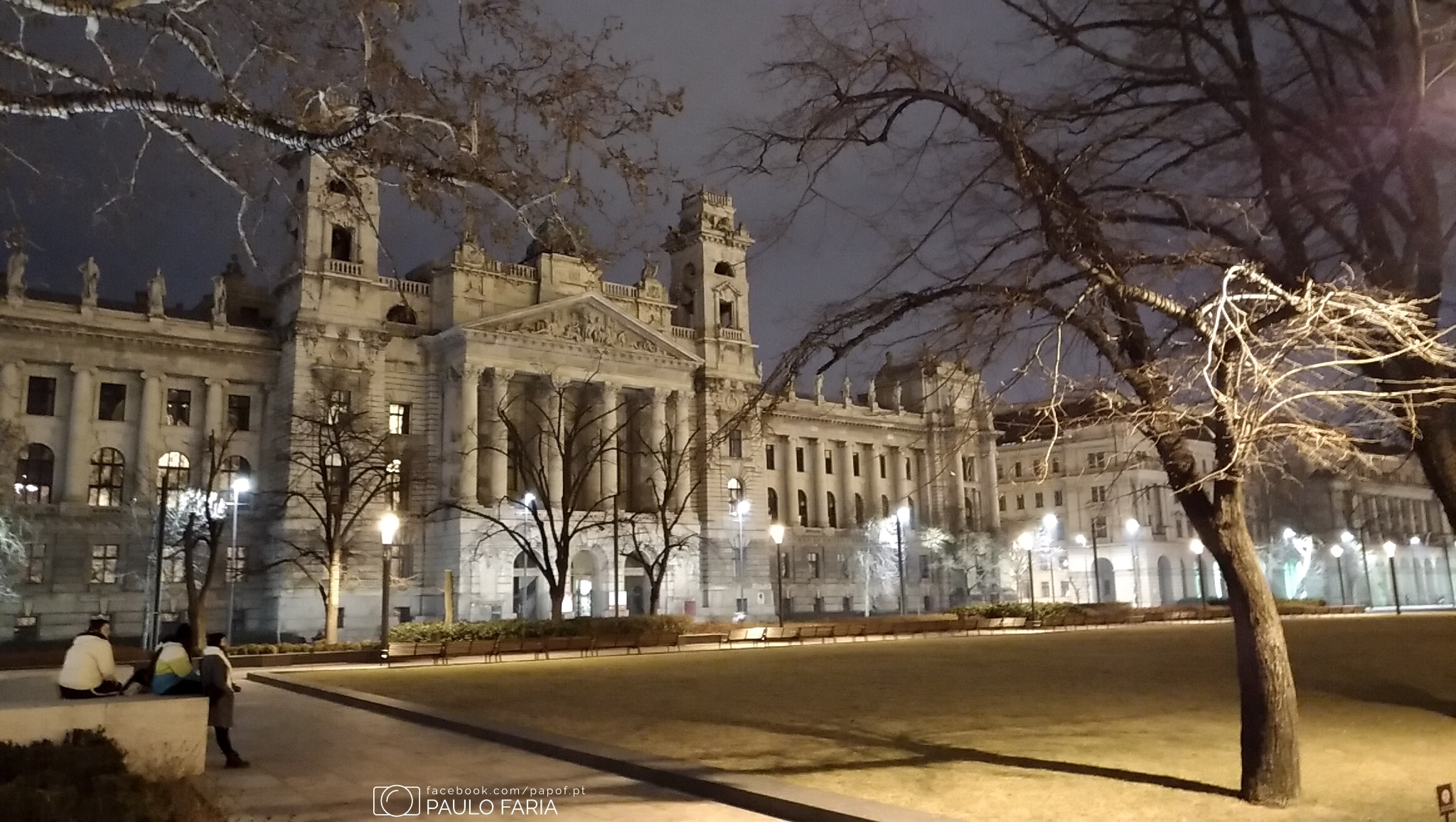 ASUS ZenFone 3 (ZE552KL) sample photo. The parliament plaza photography