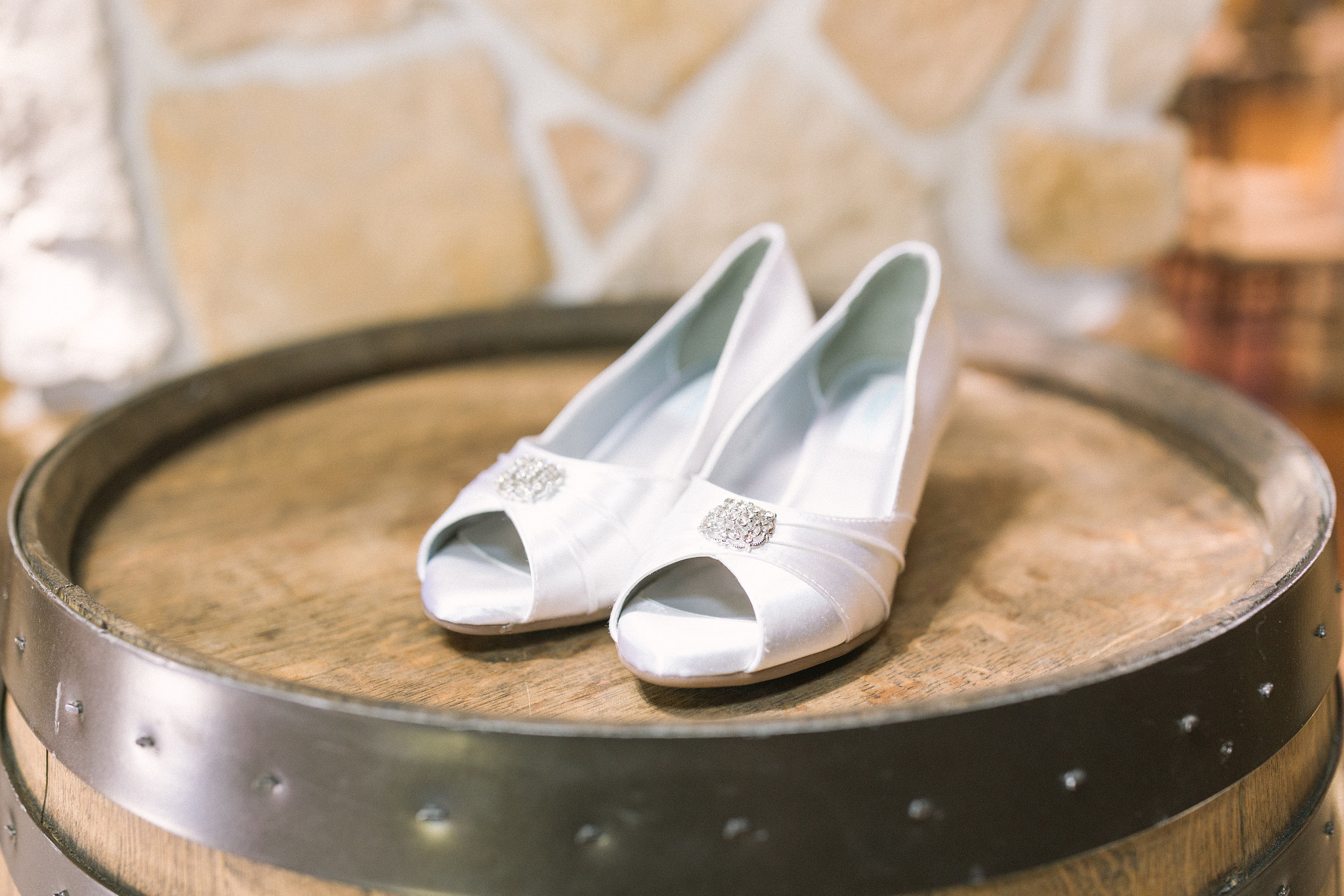 Canon EF 35mm F1.4L II USM sample photo. Shoes photography