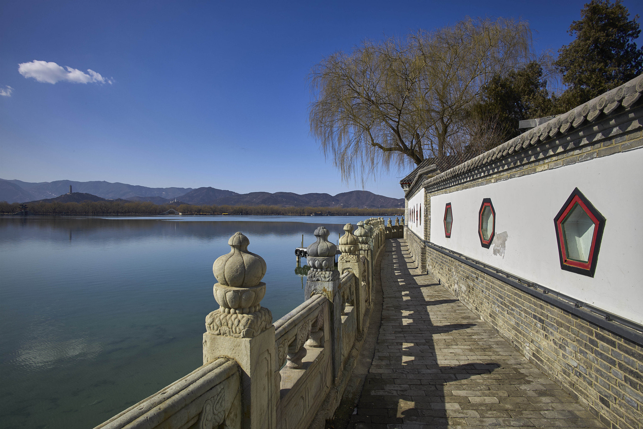Leica Summilux-M 21mm F1.4 Asph sample photo. Summer palace  photography