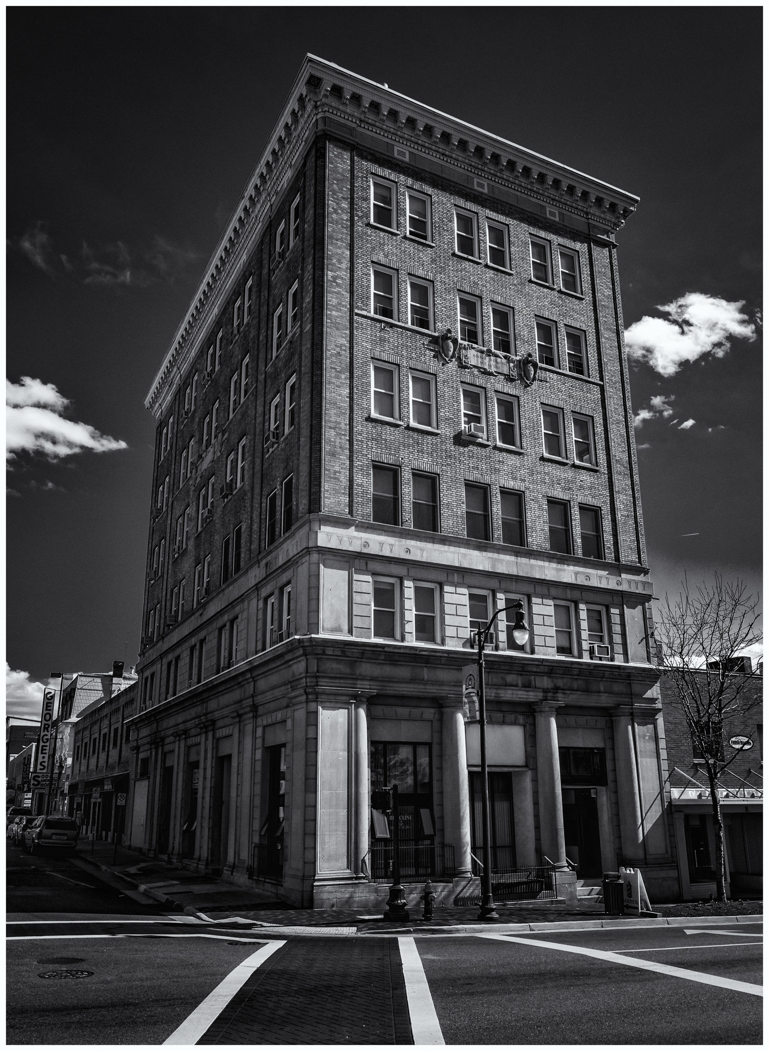 Canon EOS 760D (EOS Rebel T6s / EOS 8000D) sample photo. Old building photography