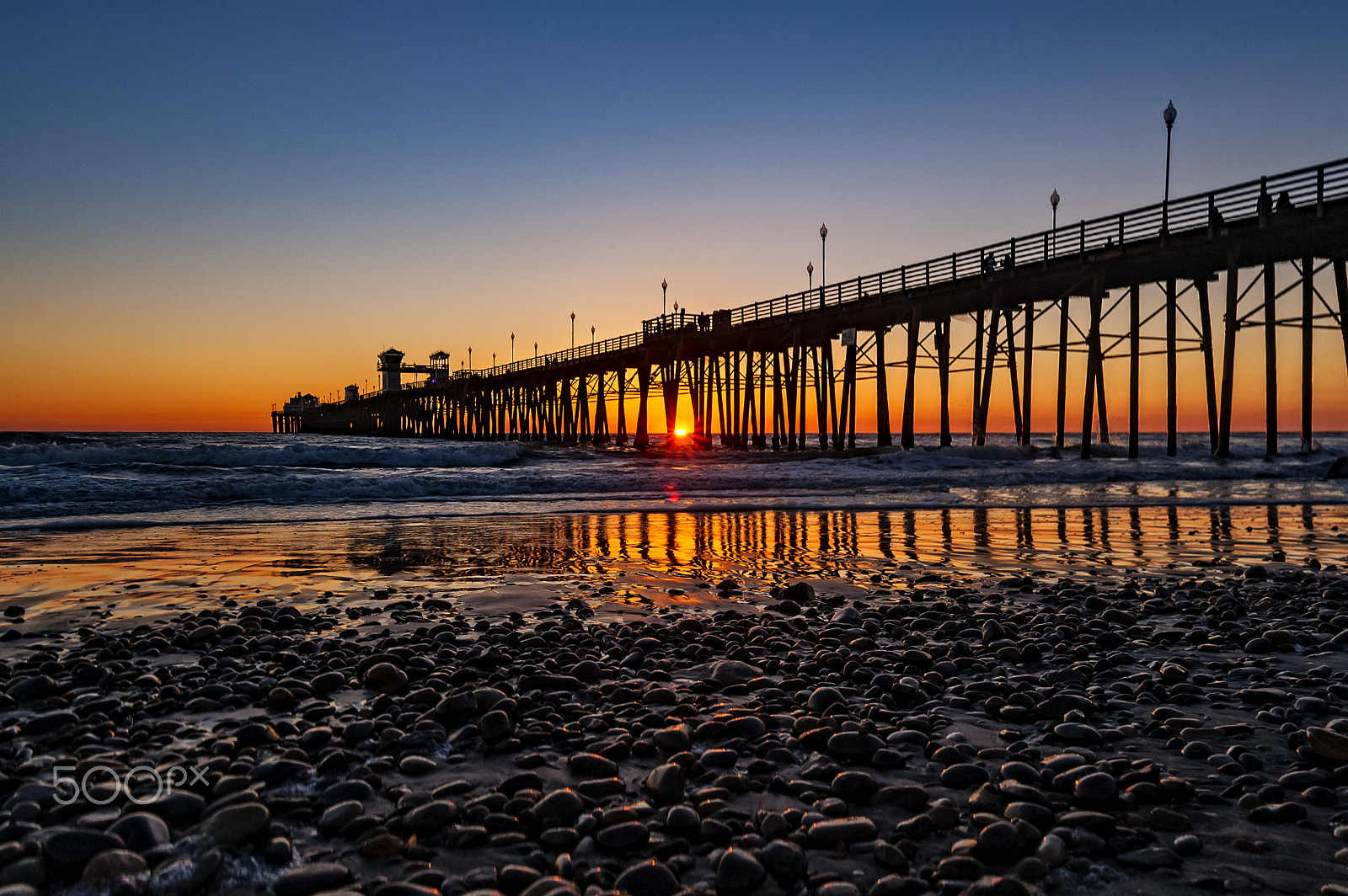 Nikon D700 sample photo. Golden sunset at the pier in oceanside - february 24, 2017 photography