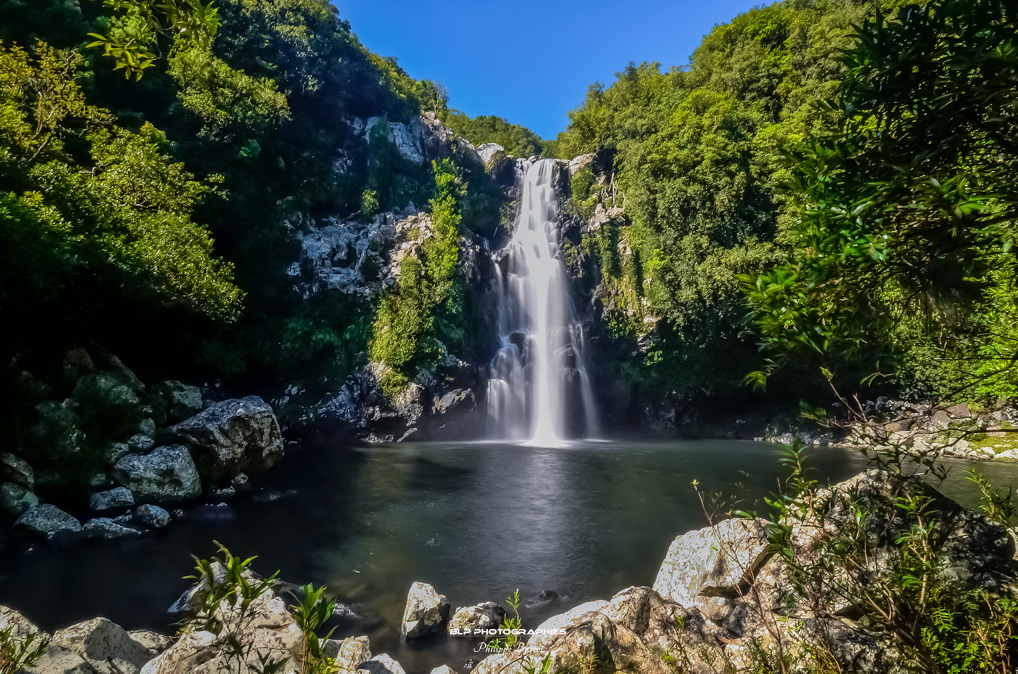 Nikon D7000 + Sigma 10-20mm F3.5 EX DC HSM sample photo. La grande cascade photography